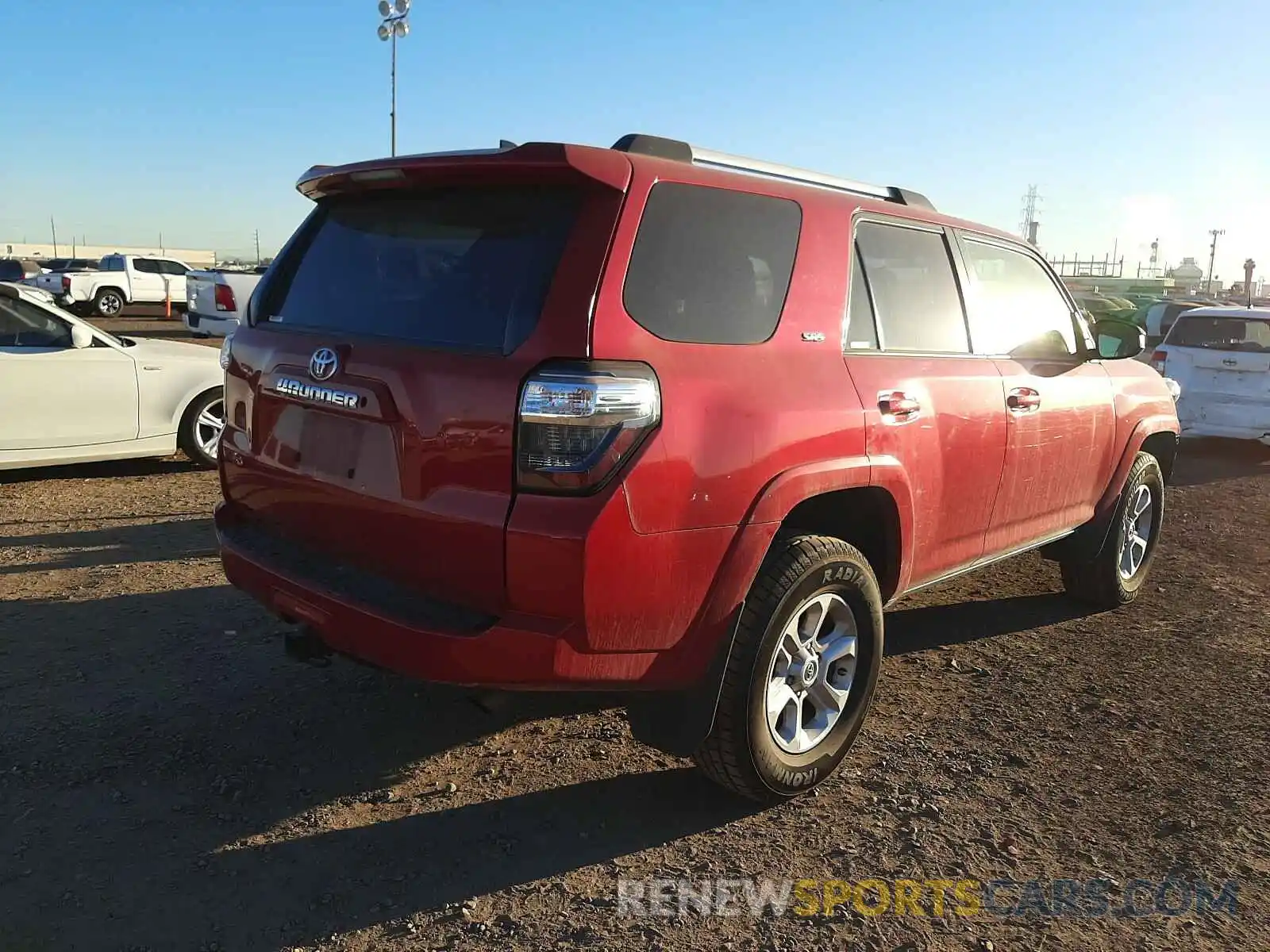 4 Photograph of a damaged car JTEBU5JR4K5645937 TOYOTA 4RUNNER 2019