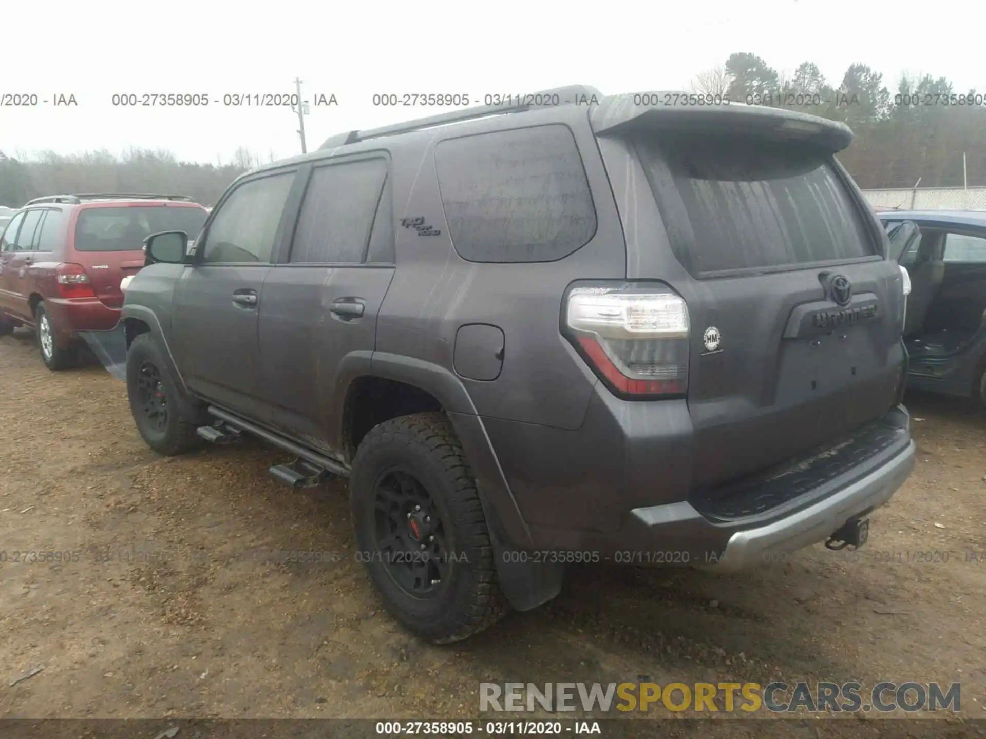 3 Фотография поврежденного автомобиля JTEBU5JR4K5650927 TOYOTA 4RUNNER 2019