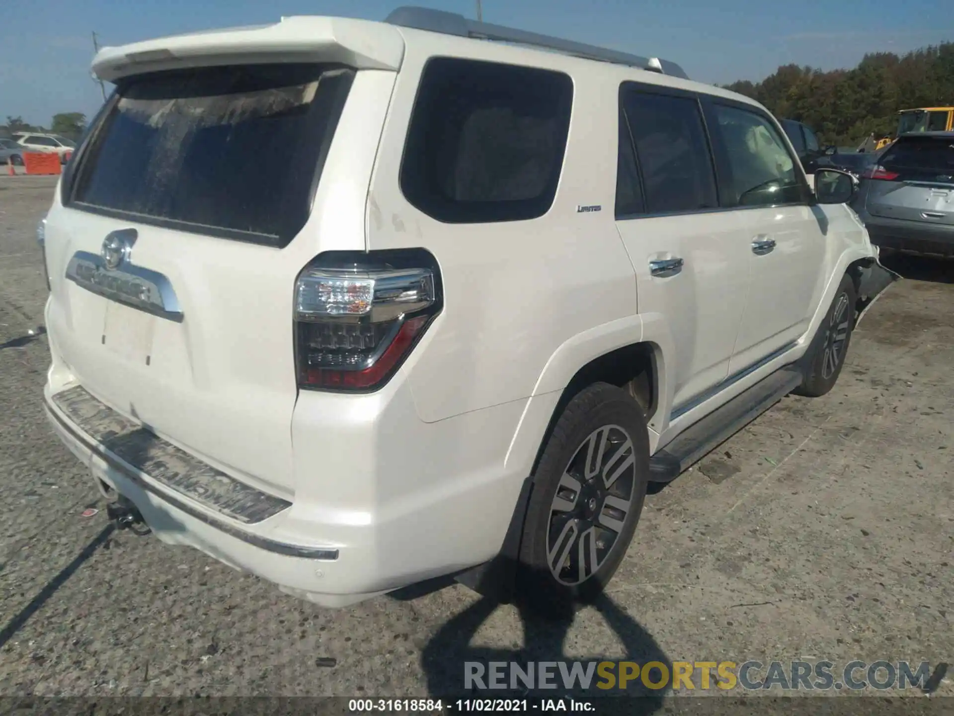 4 Фотография поврежденного автомобиля JTEBU5JR4K5653830 TOYOTA 4RUNNER 2019