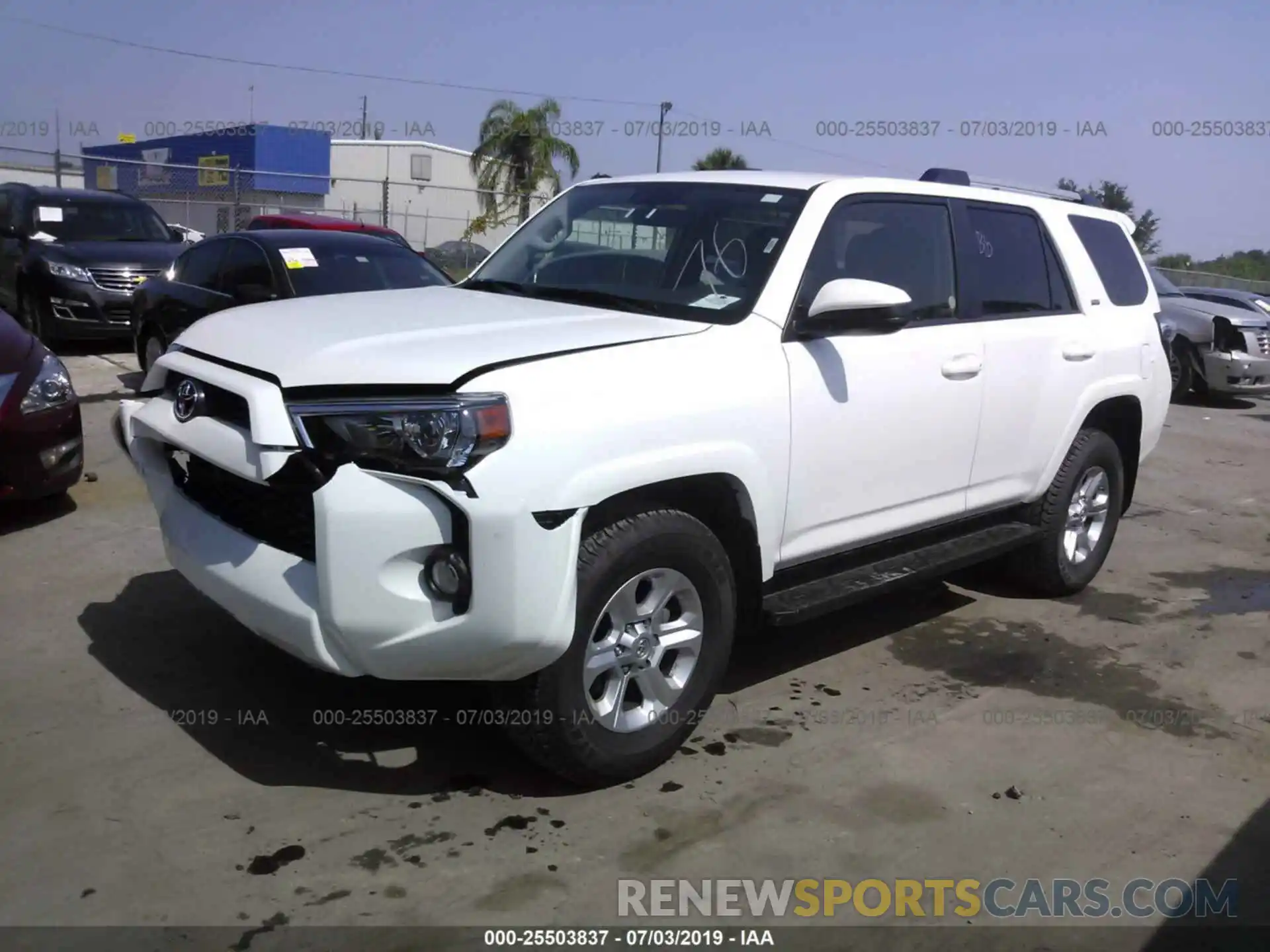 2 Photograph of a damaged car JTEBU5JR4K5653844 TOYOTA 4RUNNER 2019