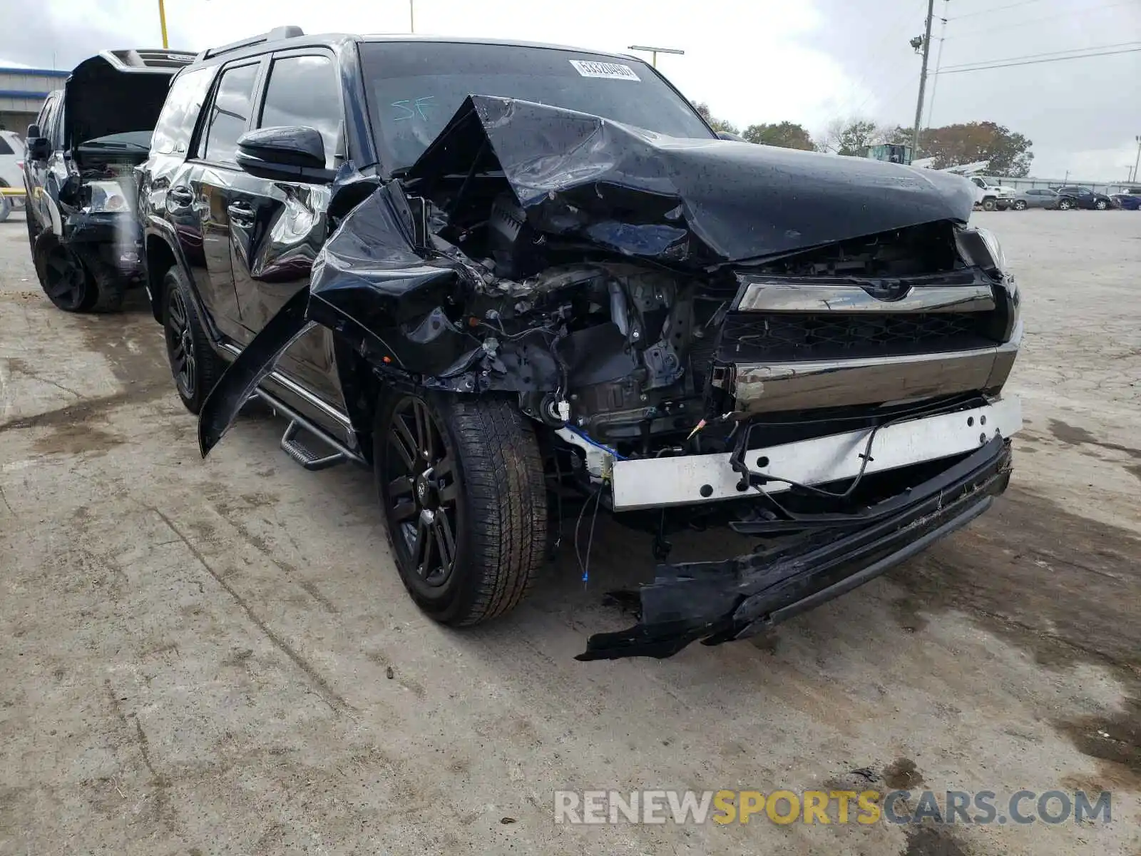 1 Photograph of a damaged car JTEBU5JR4K5656632 TOYOTA 4RUNNER 2019