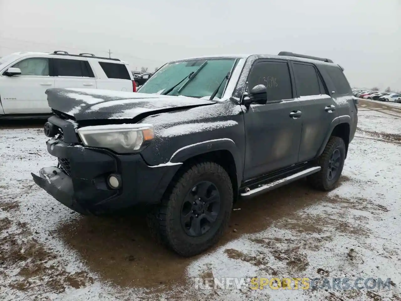 2 Photograph of a damaged car JTEBU5JR4K5657733 TOYOTA 4RUNNER 2019