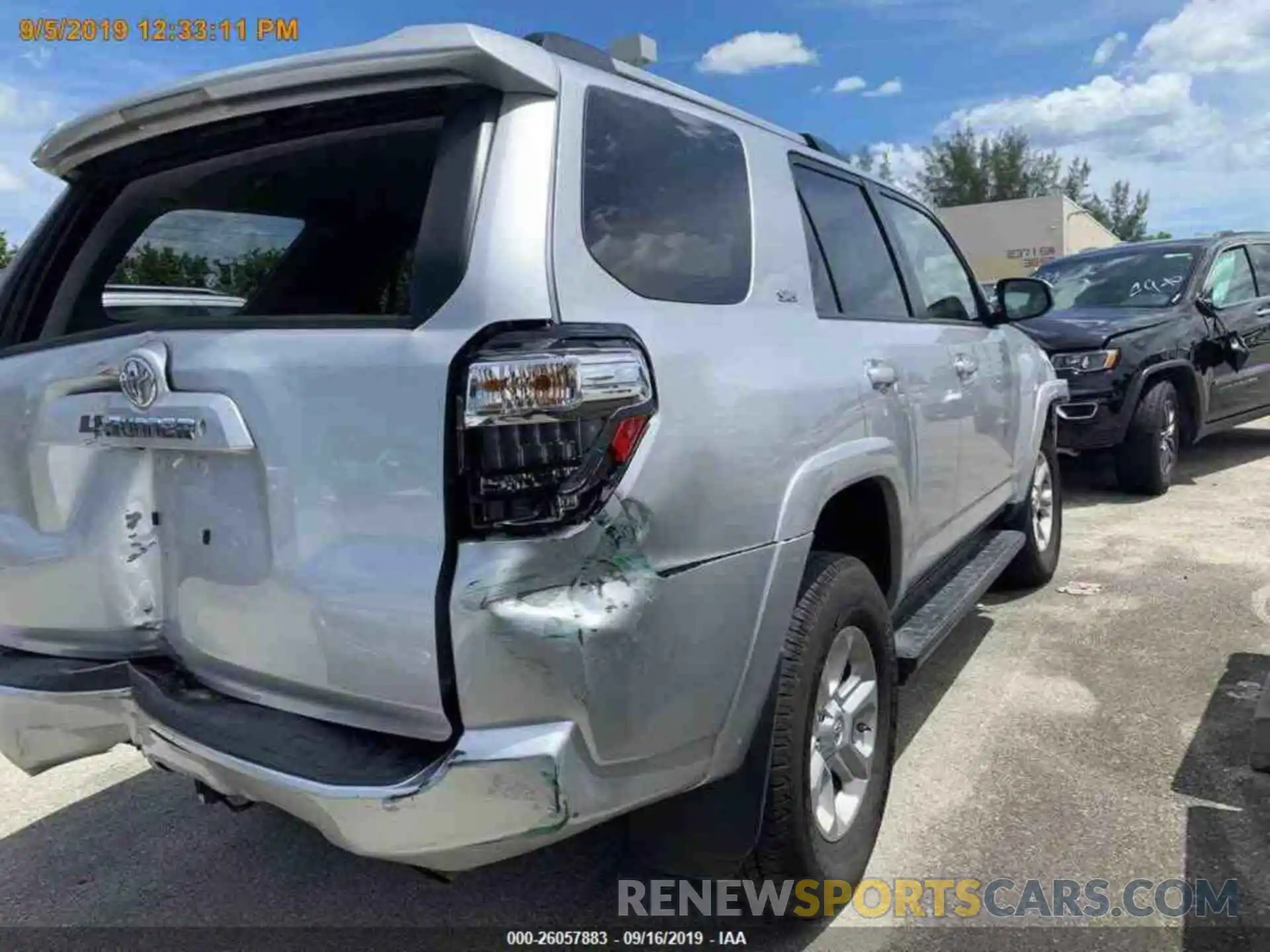 15 Photograph of a damaged car JTEBU5JR4K5658400 TOYOTA 4RUNNER 2019