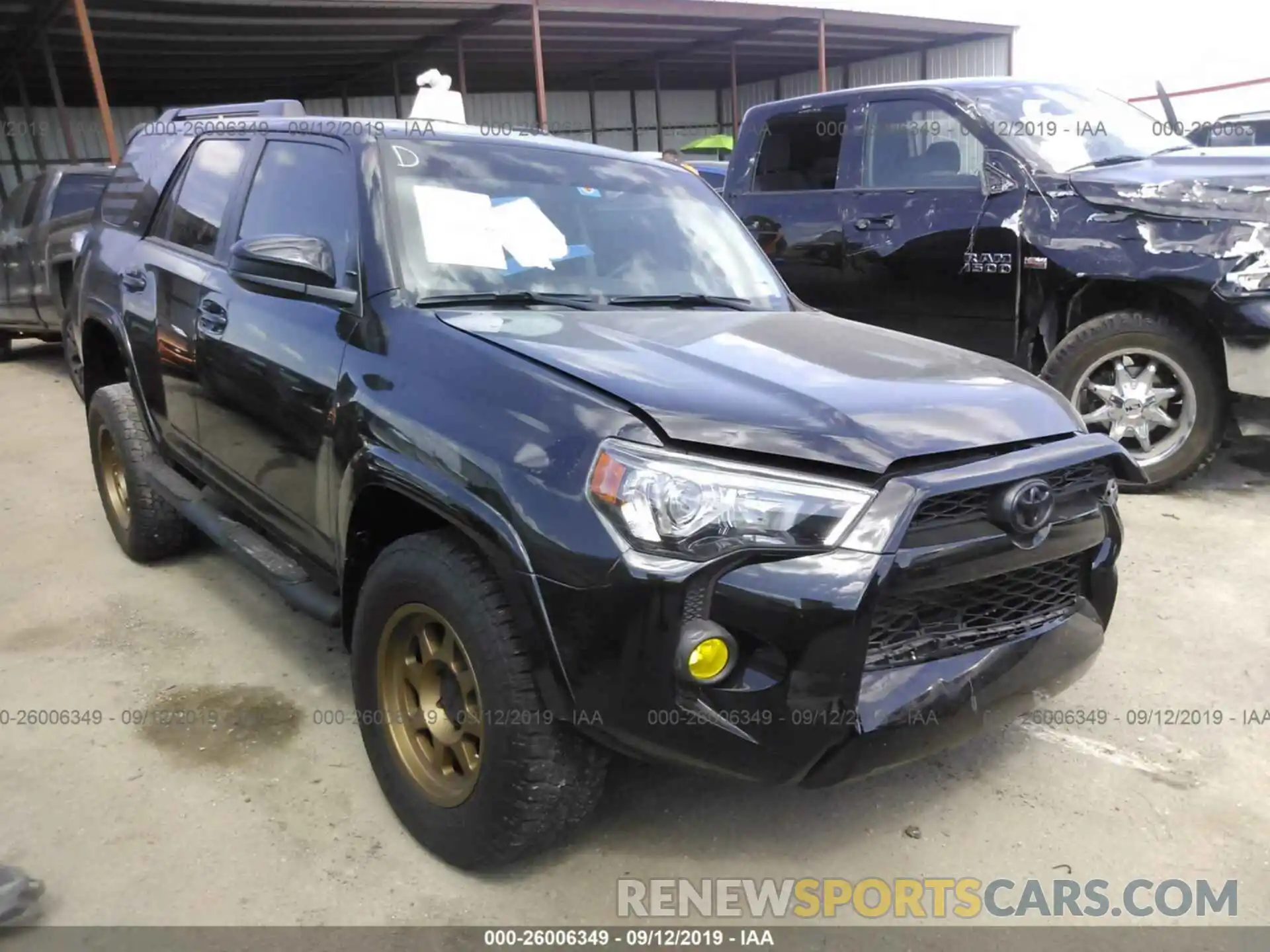 1 Photograph of a damaged car JTEBU5JR4K5667341 TOYOTA 4RUNNER 2019