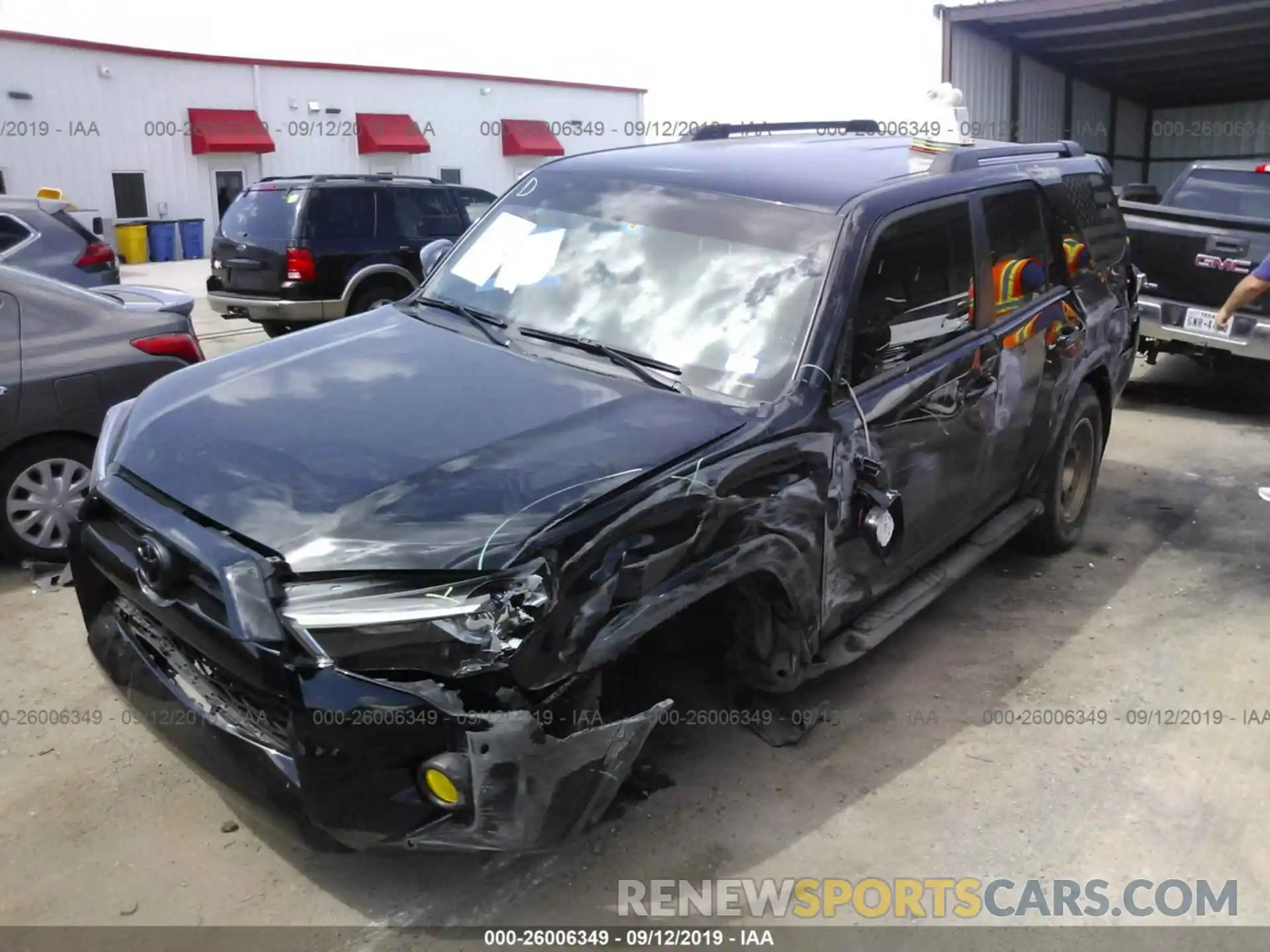 2 Photograph of a damaged car JTEBU5JR4K5667341 TOYOTA 4RUNNER 2019