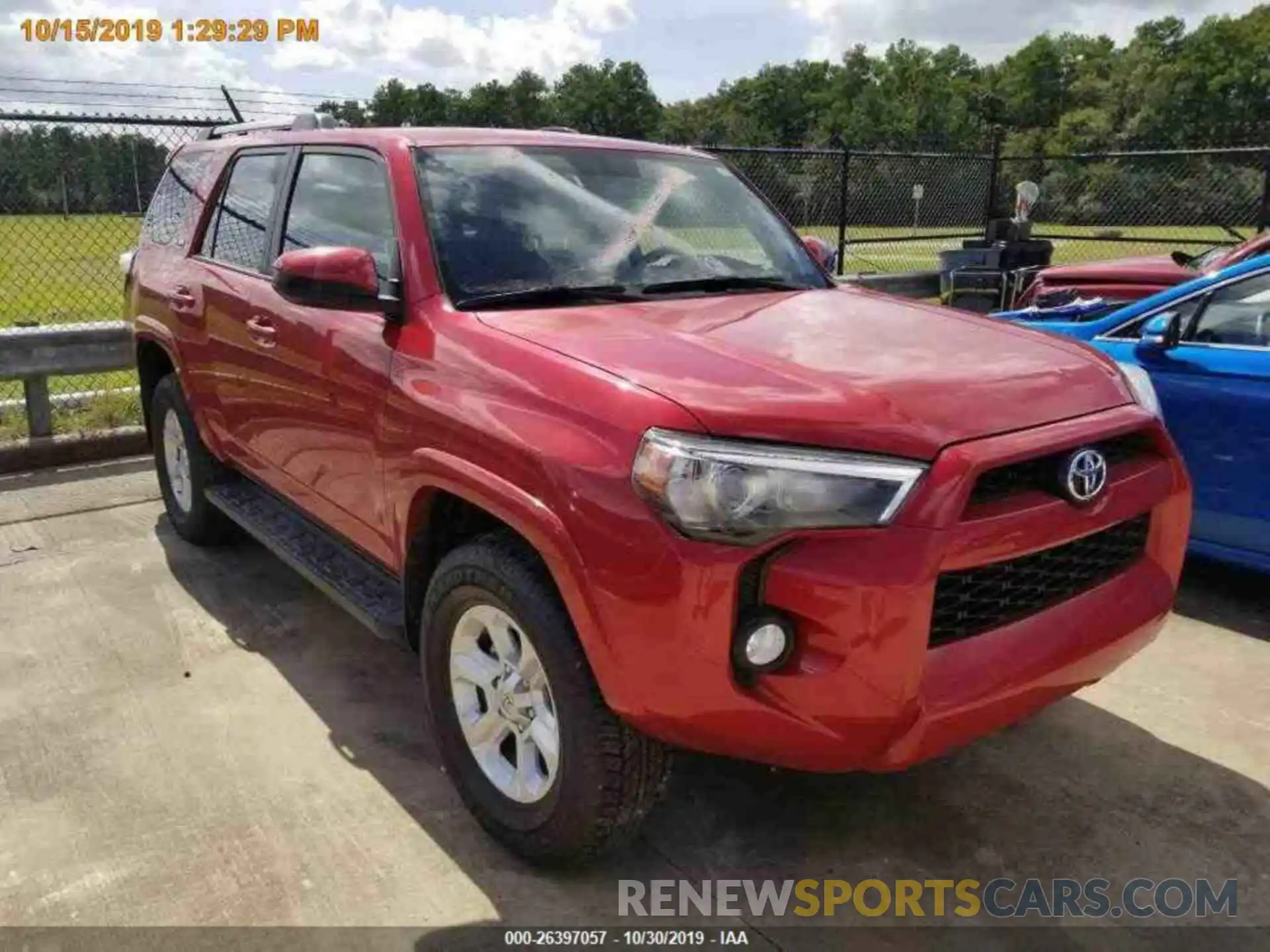 15 Photograph of a damaged car JTEBU5JR4K5667730 TOYOTA 4RUNNER 2019