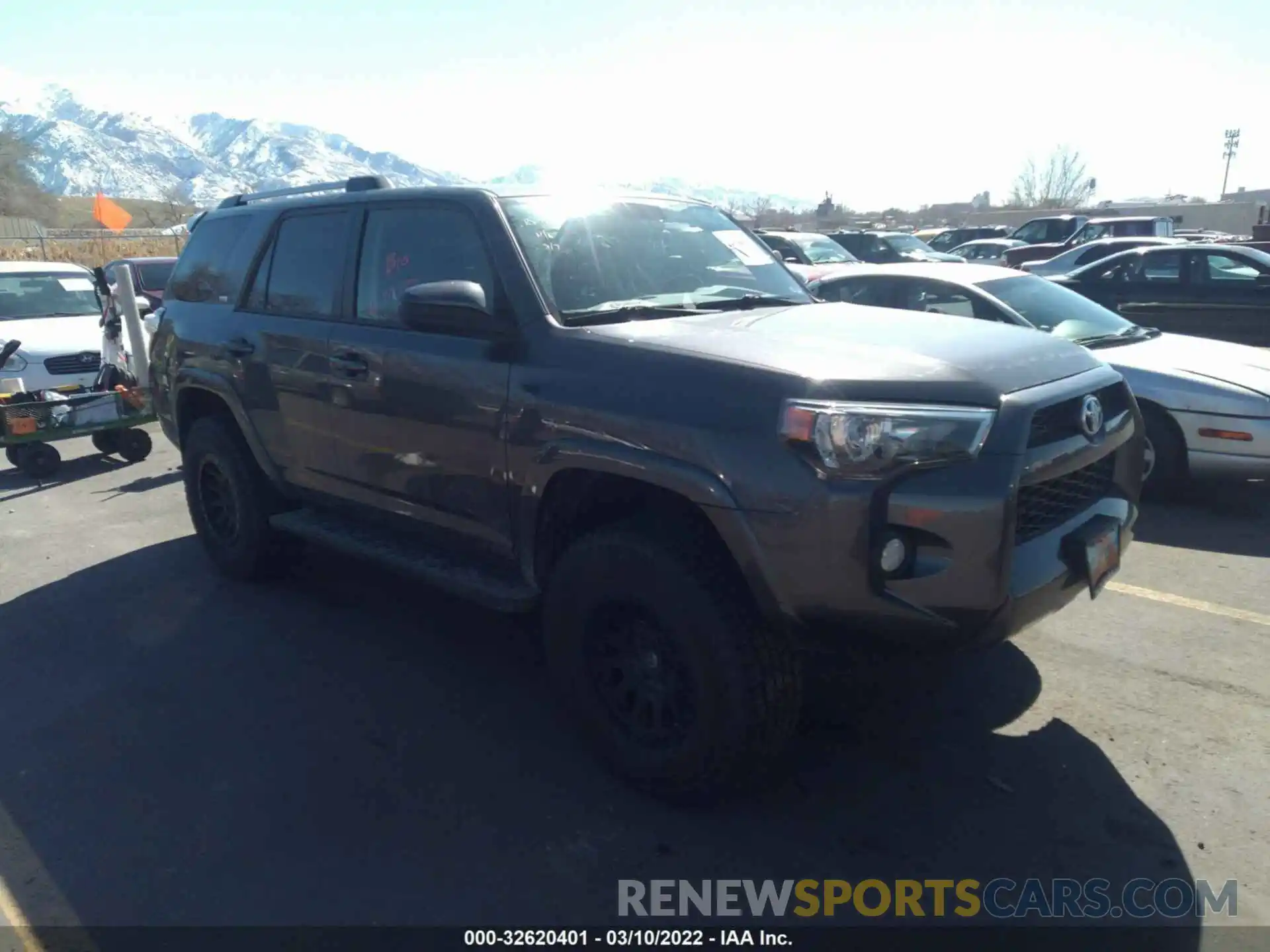 1 Photograph of a damaged car JTEBU5JR4K5668666 TOYOTA 4RUNNER 2019