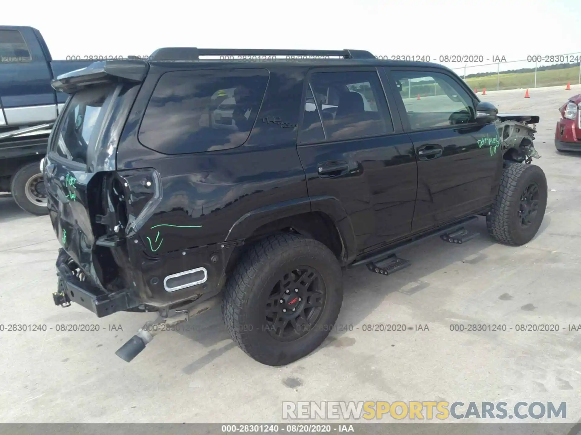 4 Фотография поврежденного автомобиля JTEBU5JR4K5671454 TOYOTA 4RUNNER 2019