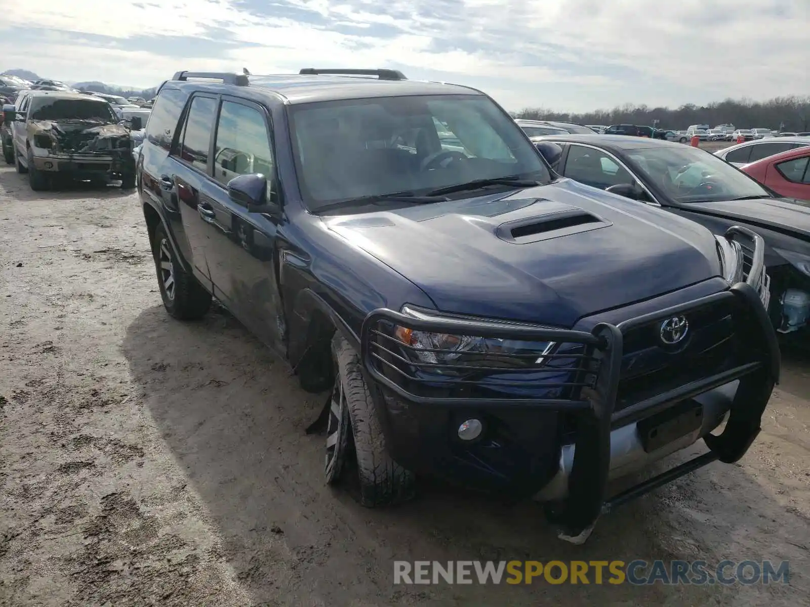 1 Photograph of a damaged car JTEBU5JR4K5671695 TOYOTA 4RUNNER 2019