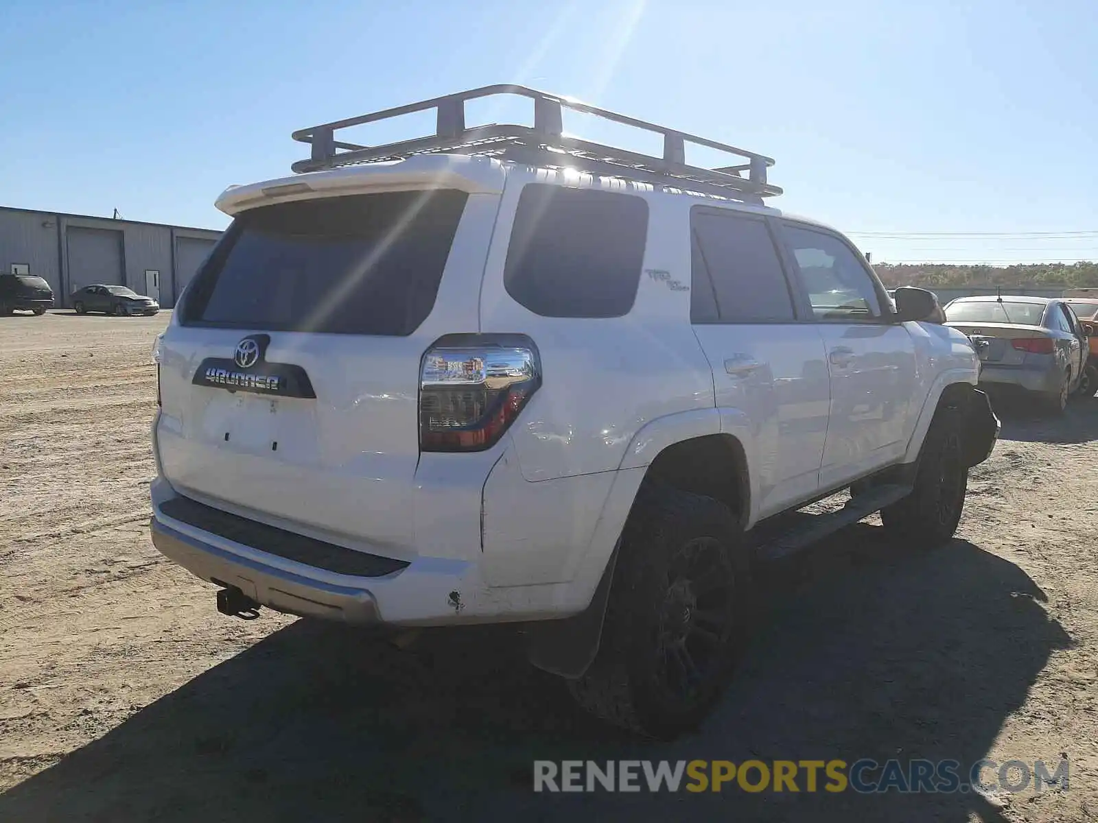 4 Фотография поврежденного автомобиля JTEBU5JR4K5674922 TOYOTA 4RUNNER 2019