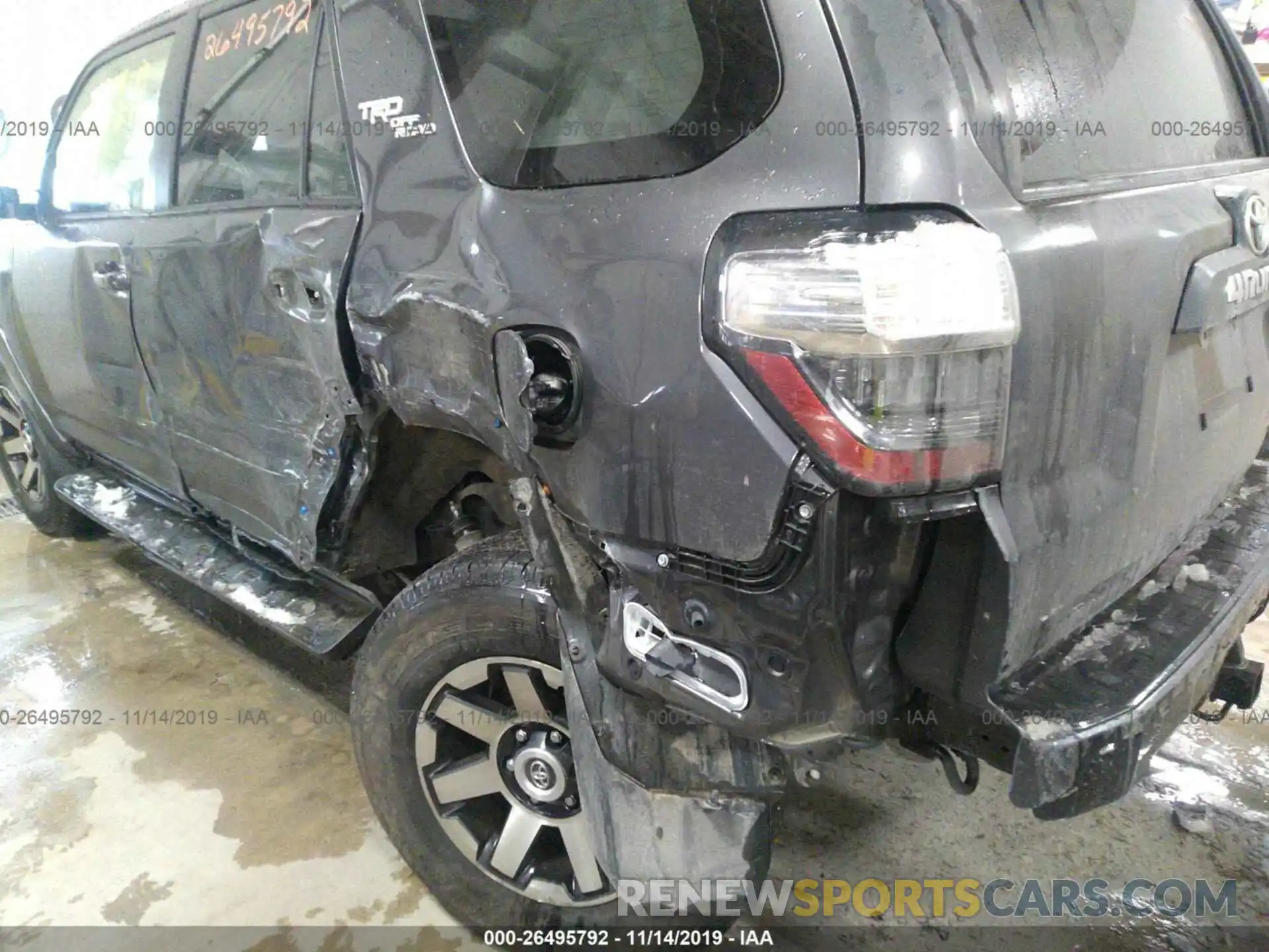 6 Photograph of a damaged car JTEBU5JR4K5678260 TOYOTA 4RUNNER 2019