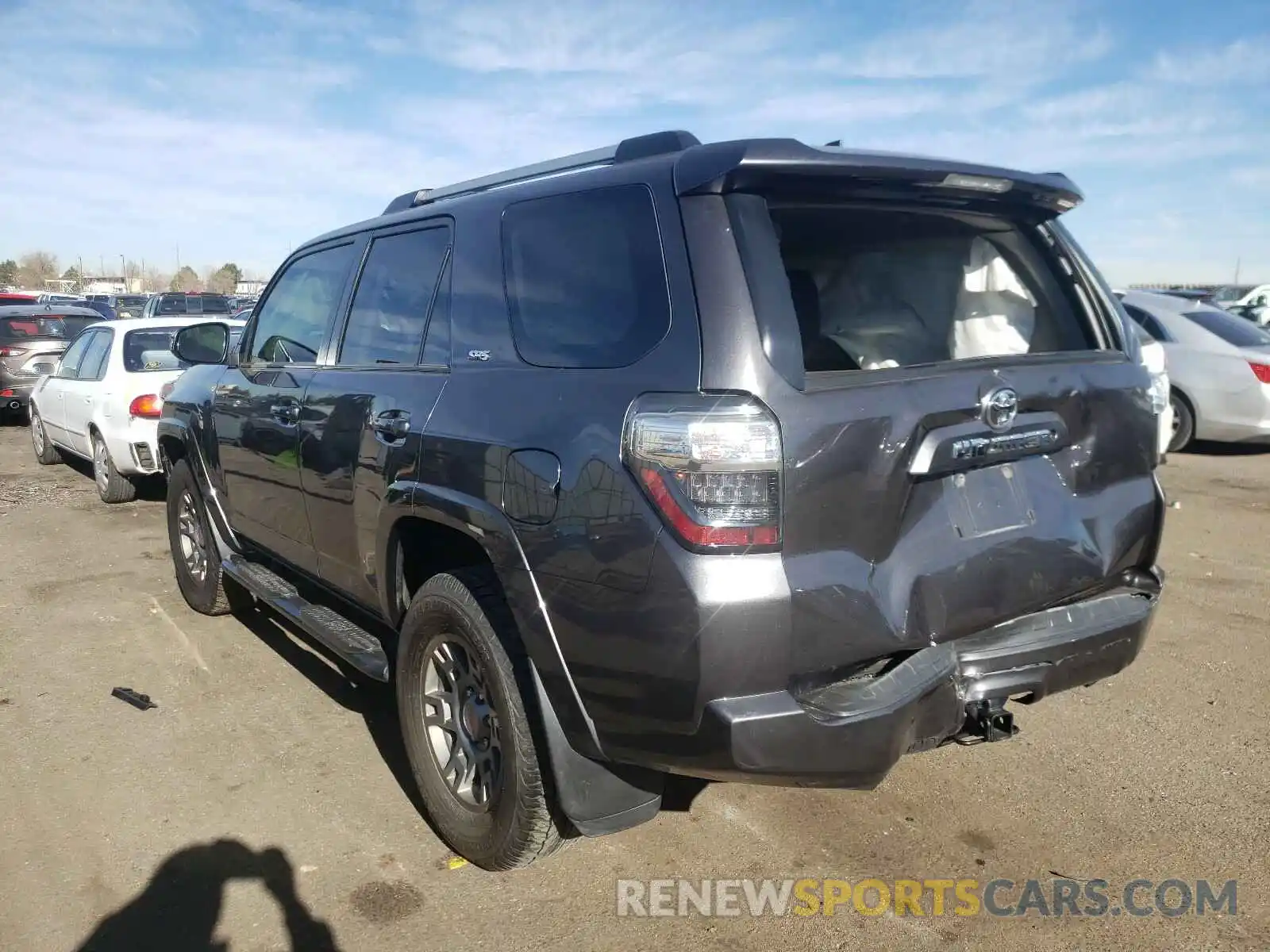 3 Photograph of a damaged car JTEBU5JR4K5678307 TOYOTA 4RUNNER 2019