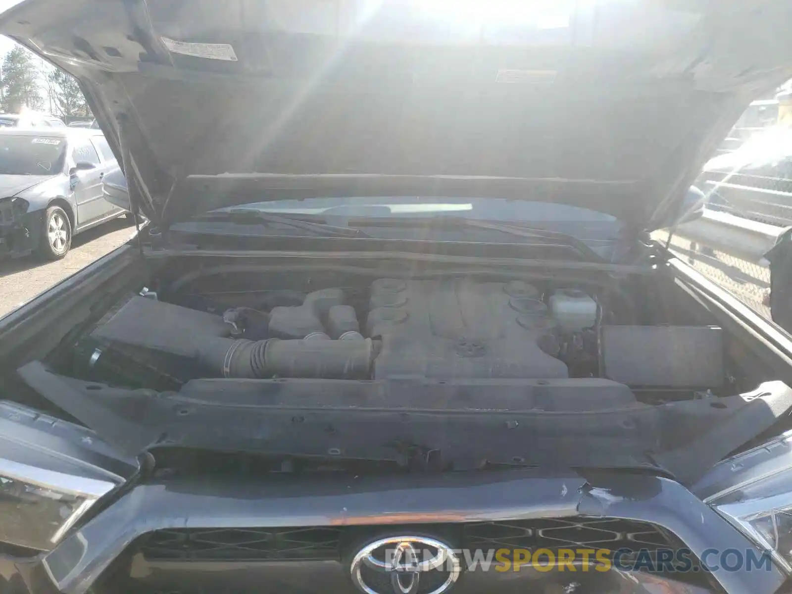 7 Фотография поврежденного автомобиля JTEBU5JR4K5678307 TOYOTA 4RUNNER 2019