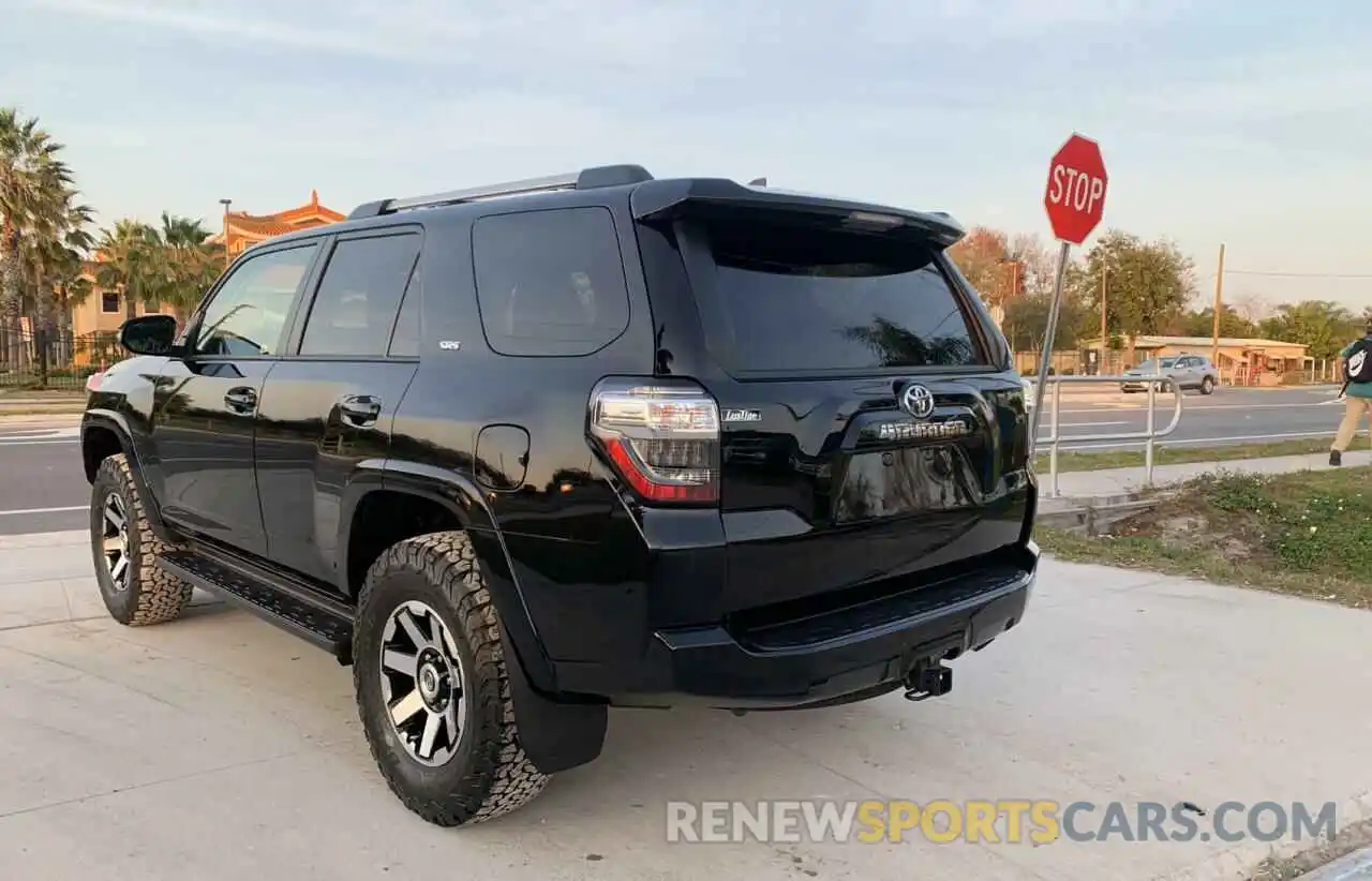 3 Фотография поврежденного автомобиля JTEBU5JR4K5683121 TOYOTA 4RUNNER 2019