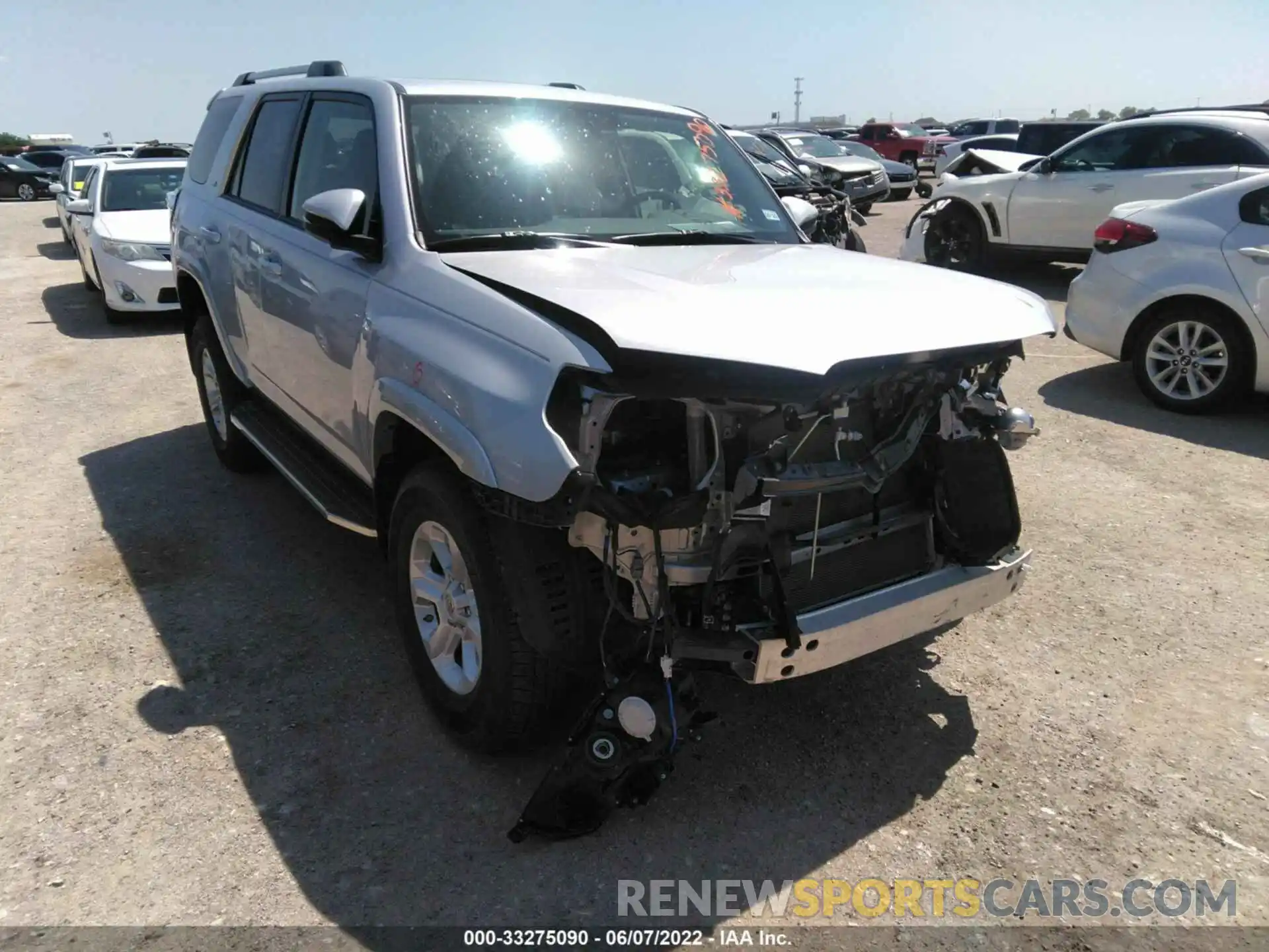 1 Photograph of a damaged car JTEBU5JR4K5688660 TOYOTA 4RUNNER 2019