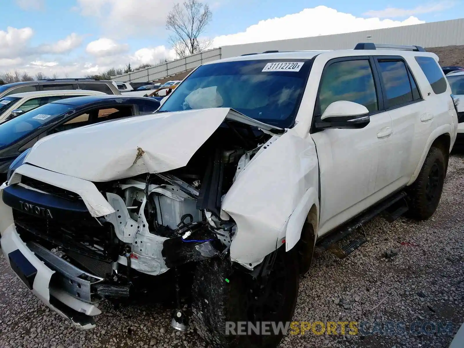 2 Photograph of a damaged car JTEBU5JR4K5692952 TOYOTA 4RUNNER 2019