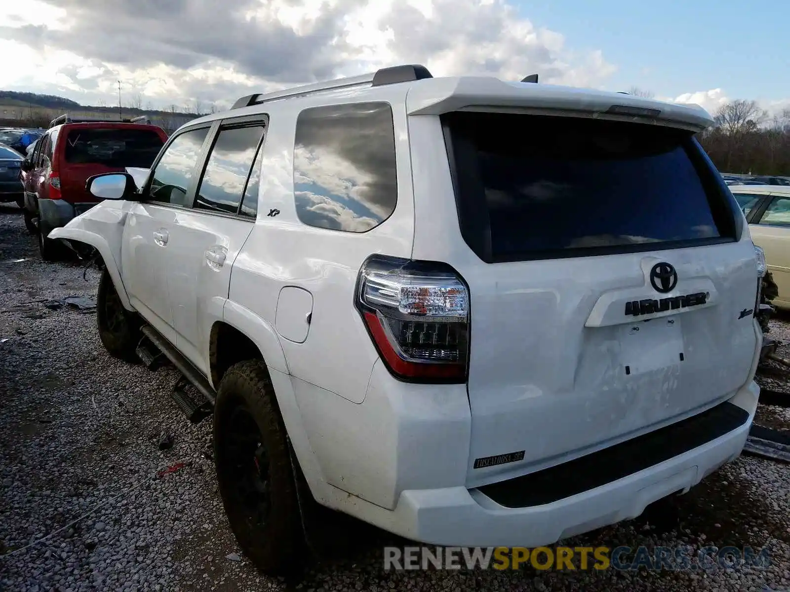 3 Photograph of a damaged car JTEBU5JR4K5692952 TOYOTA 4RUNNER 2019