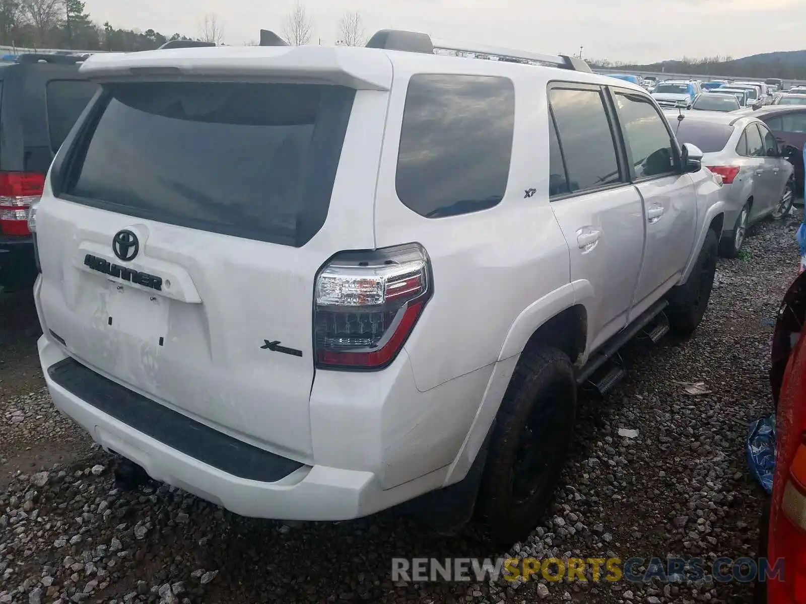 4 Photograph of a damaged car JTEBU5JR4K5692952 TOYOTA 4RUNNER 2019