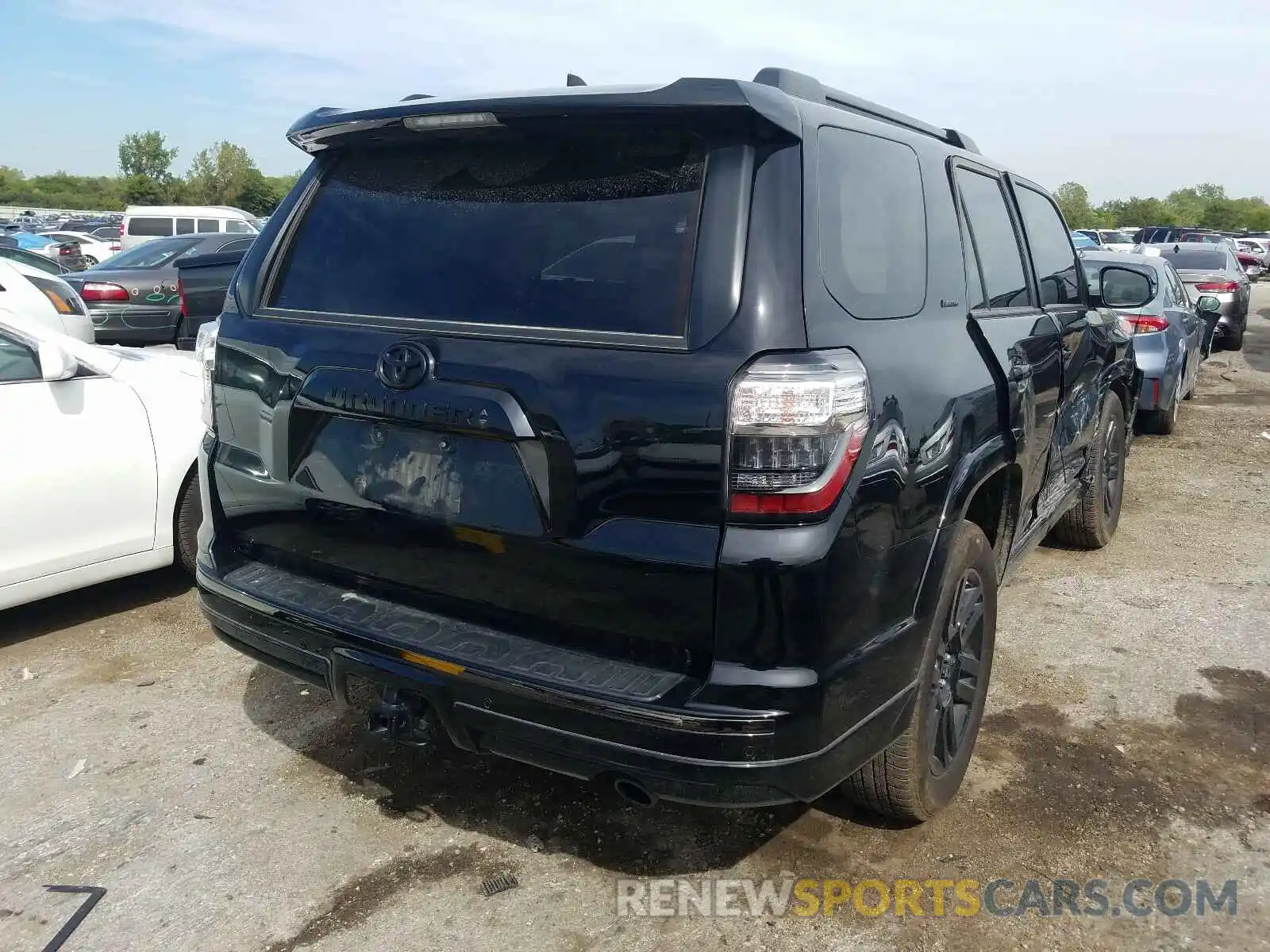 4 Фотография поврежденного автомобиля JTEBU5JR4K5694555 TOYOTA 4RUNNER 2019