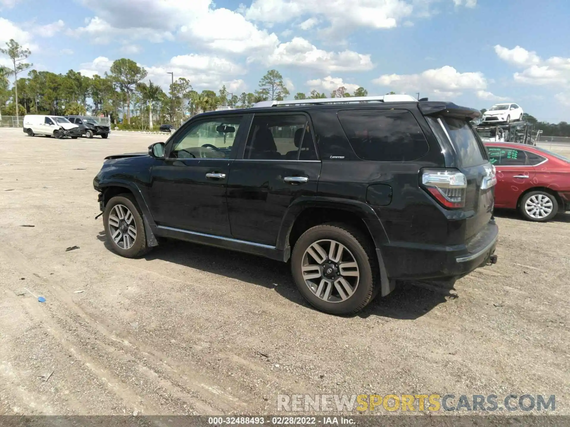 3 Фотография поврежденного автомобиля JTEBU5JR4K5696516 TOYOTA 4RUNNER 2019