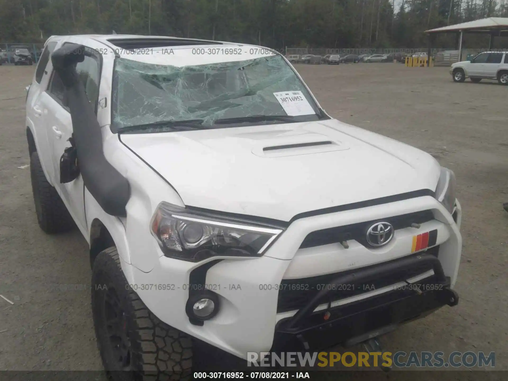 6 Photograph of a damaged car JTEBU5JR4K5697195 TOYOTA 4RUNNER 2019