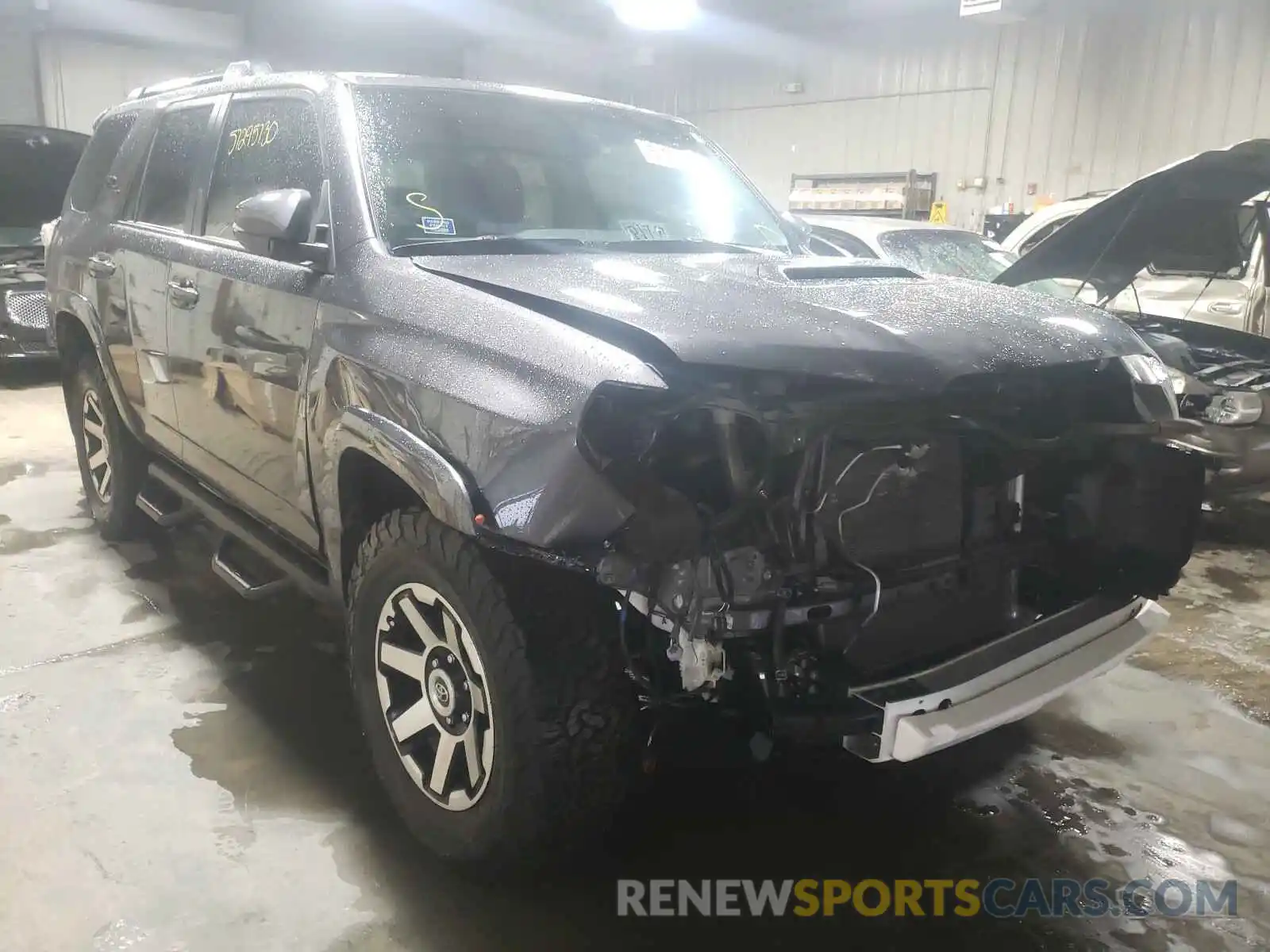 1 Photograph of a damaged car JTEBU5JR4K5704548 TOYOTA 4RUNNER 2019