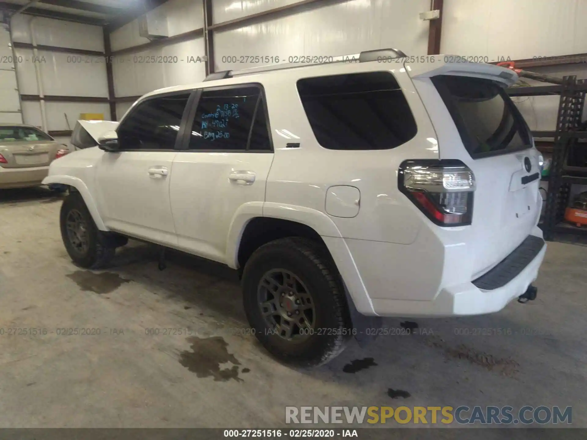 3 Photograph of a damaged car JTEBU5JR4K5709636 TOYOTA 4RUNNER 2019