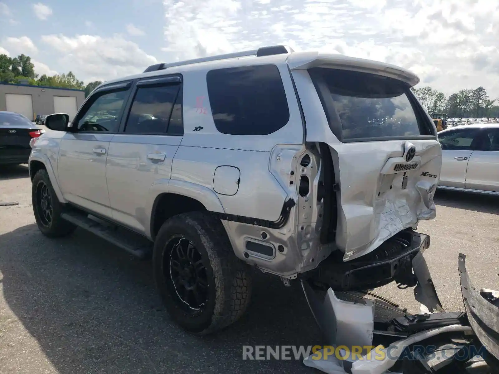 3 Photograph of a damaged car JTEBU5JR4K5711032 TOYOTA 4RUNNER 2019