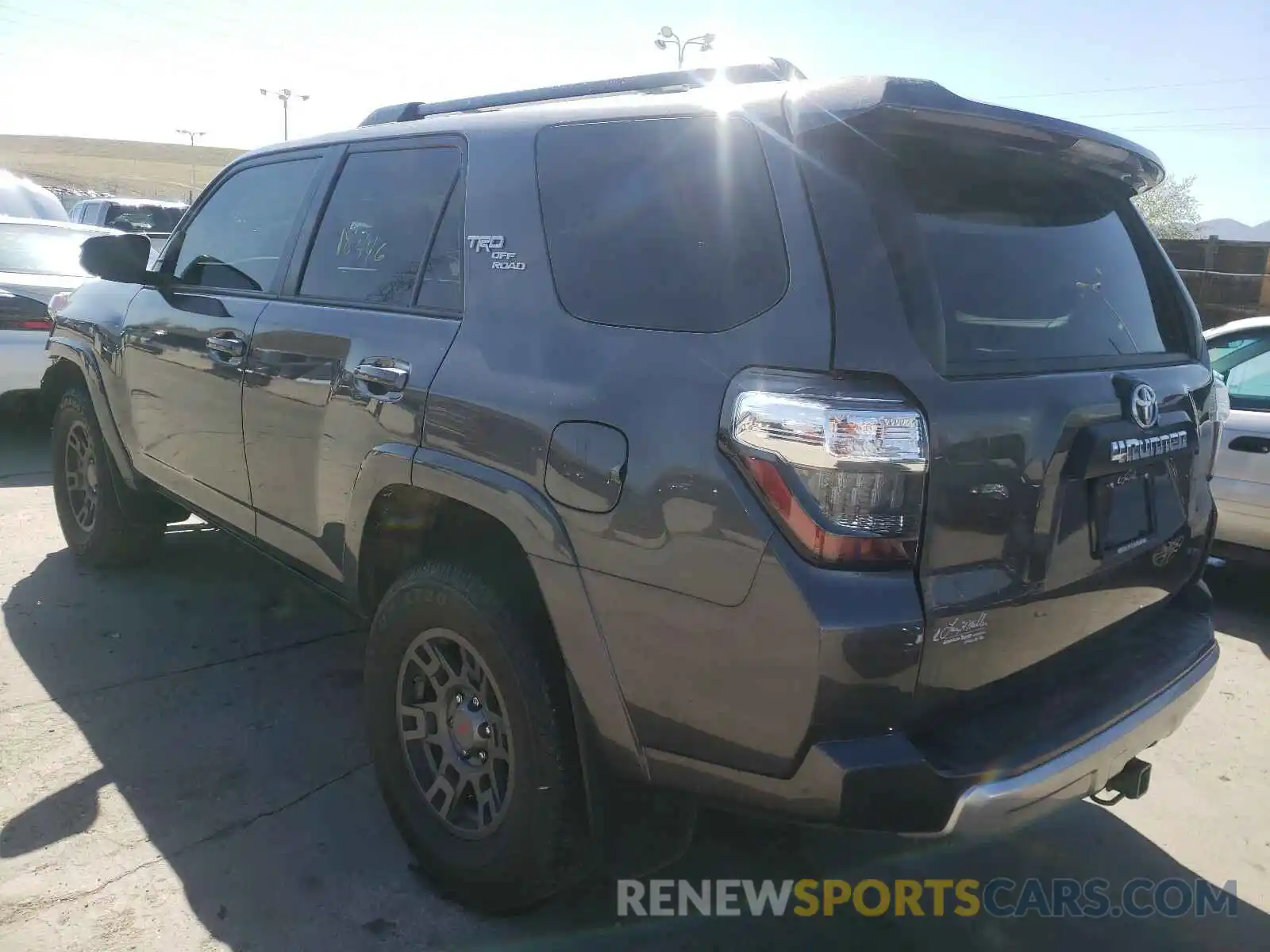 3 Photograph of a damaged car JTEBU5JR4K5716098 TOYOTA 4RUNNER 2019