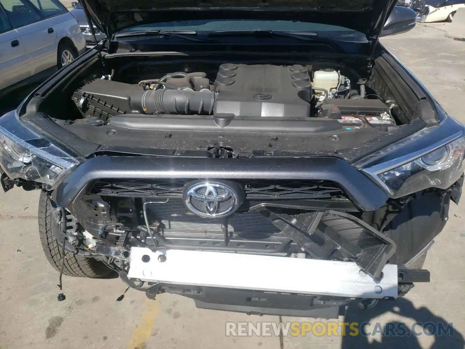 7 Фотография поврежденного автомобиля JTEBU5JR4K5716098 TOYOTA 4RUNNER 2019