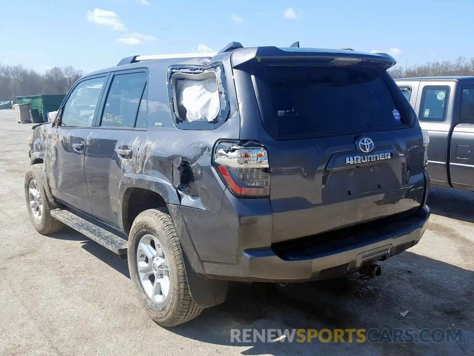 3 Фотография поврежденного автомобиля JTEBU5JR4K5716294 TOYOTA 4RUNNER 2019