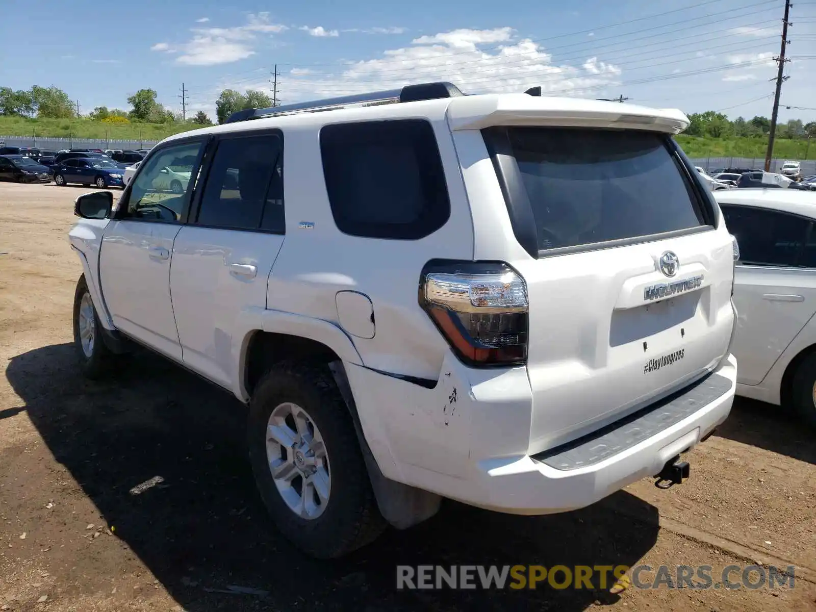 3 Фотография поврежденного автомобиля JTEBU5JR4K5716490 TOYOTA 4RUNNER 2019