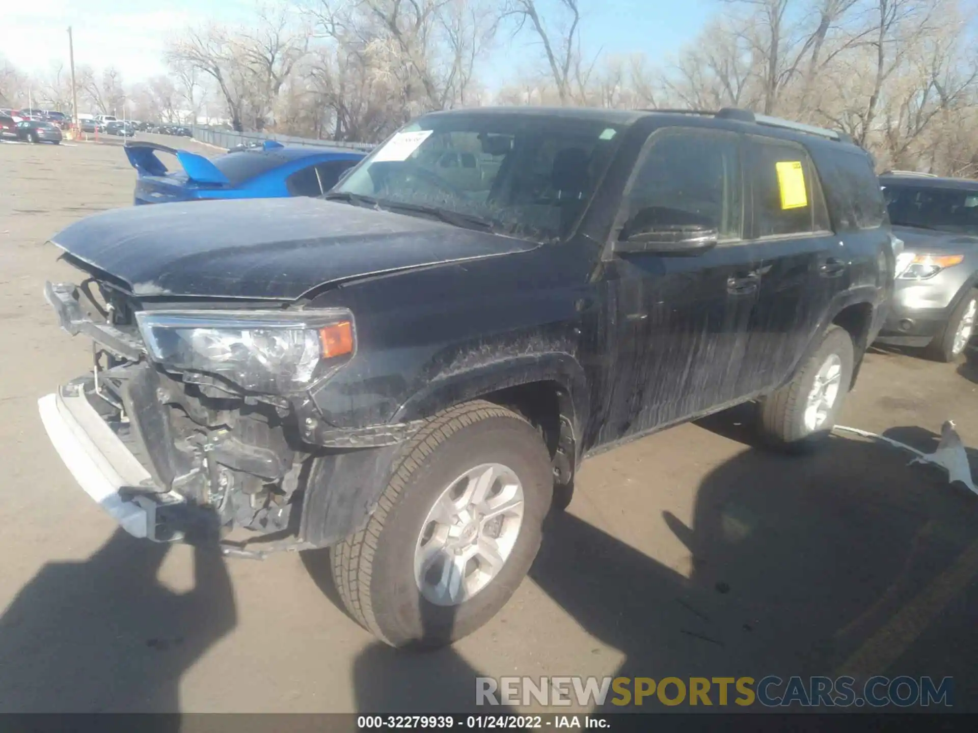 2 Photograph of a damaged car JTEBU5JR4K5729000 TOYOTA 4RUNNER 2019