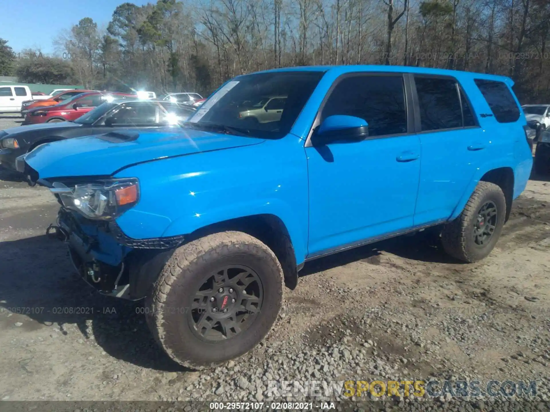 2 Photograph of a damaged car JTEBU5JR4K5731426 TOYOTA 4RUNNER 2019