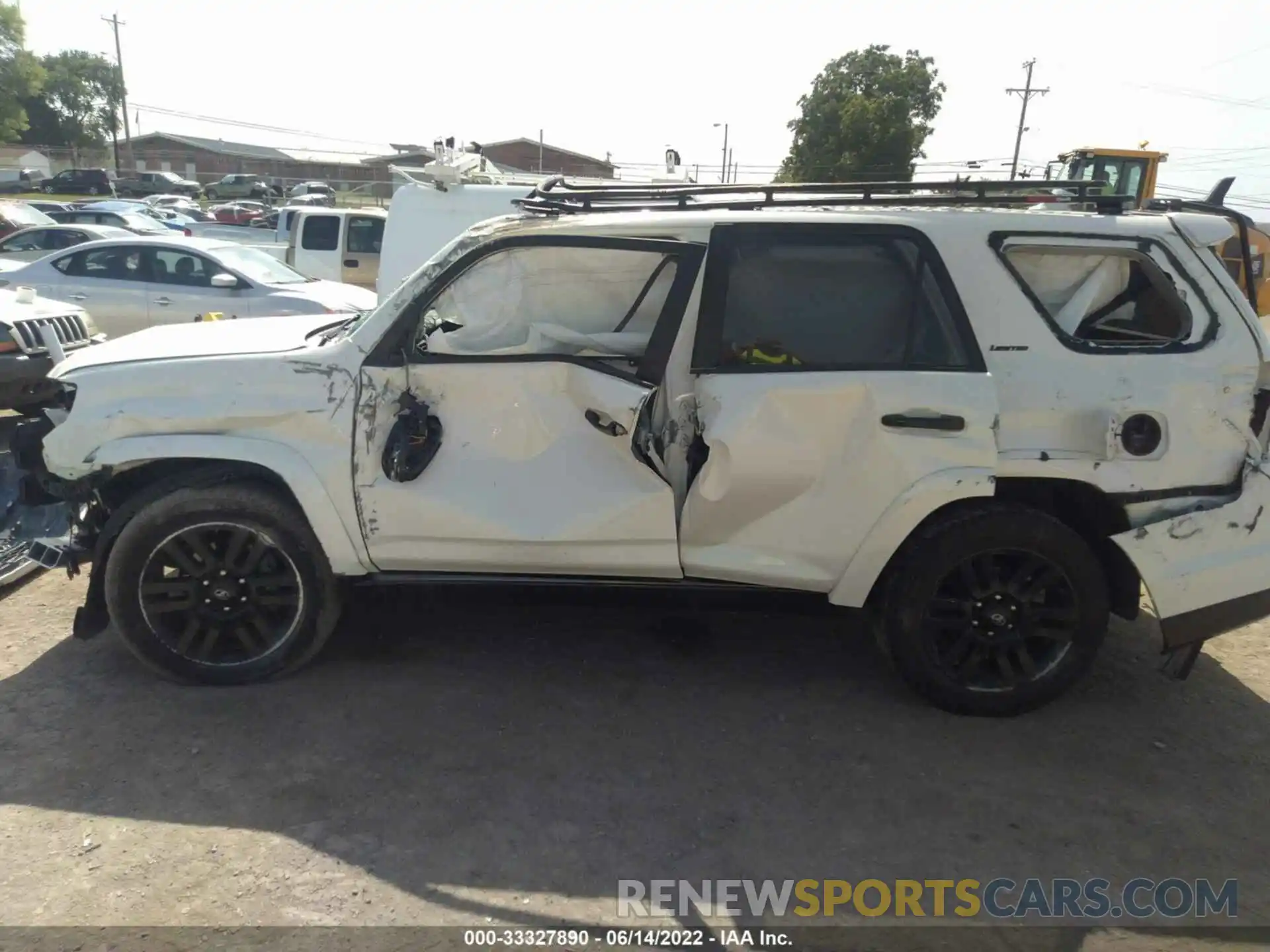 6 Photograph of a damaged car JTEBU5JR4K5733998 TOYOTA 4RUNNER 2019