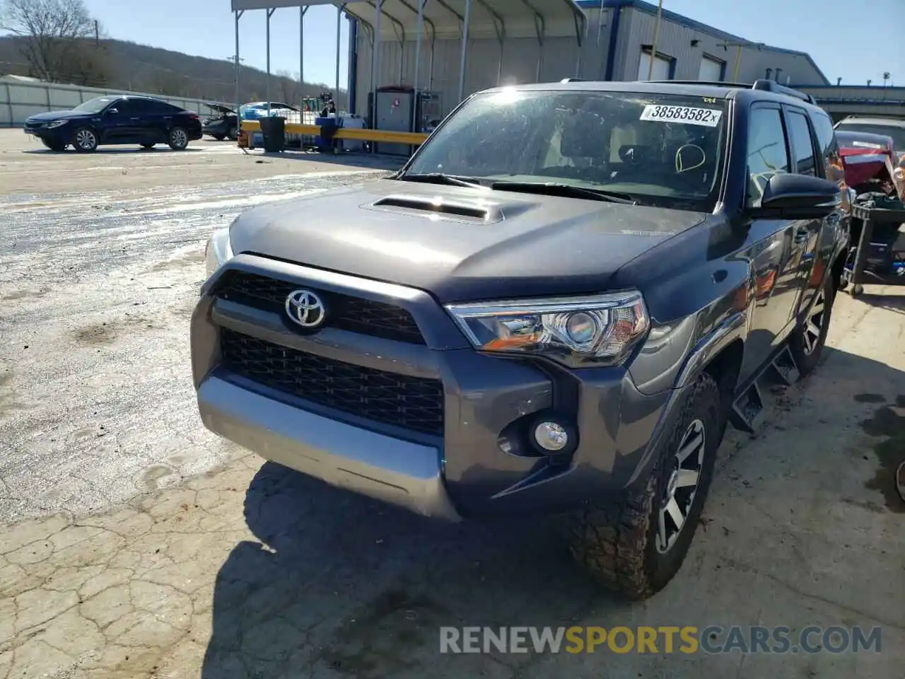 2 Photograph of a damaged car JTEBU5JR4K5736075 TOYOTA 4RUNNER 2019