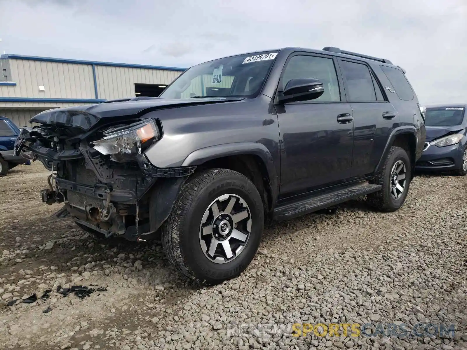 2 Photograph of a damaged car JTEBU5JR5K5614826 TOYOTA 4RUNNER 2019