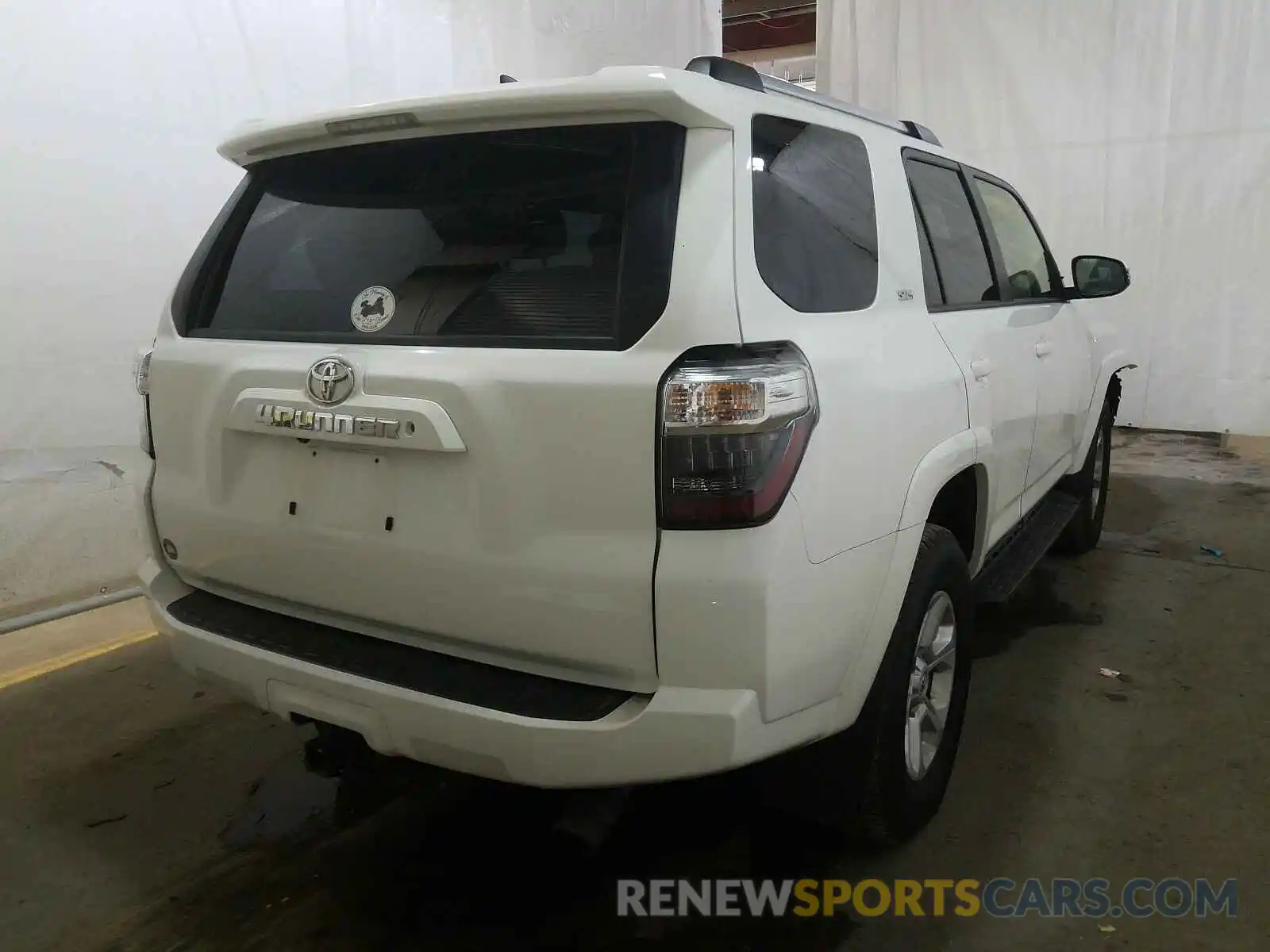 4 Photograph of a damaged car JTEBU5JR5K5615717 TOYOTA 4RUNNER 2019