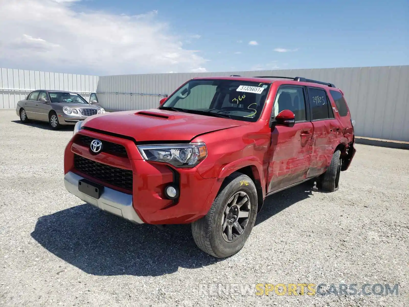 2 Photograph of a damaged car JTEBU5JR5K5616625 TOYOTA 4RUNNER 2019