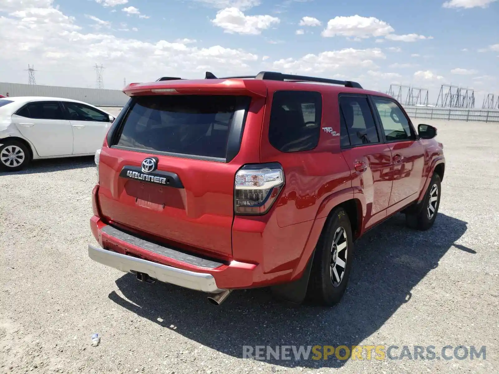 4 Фотография поврежденного автомобиля JTEBU5JR5K5616625 TOYOTA 4RUNNER 2019