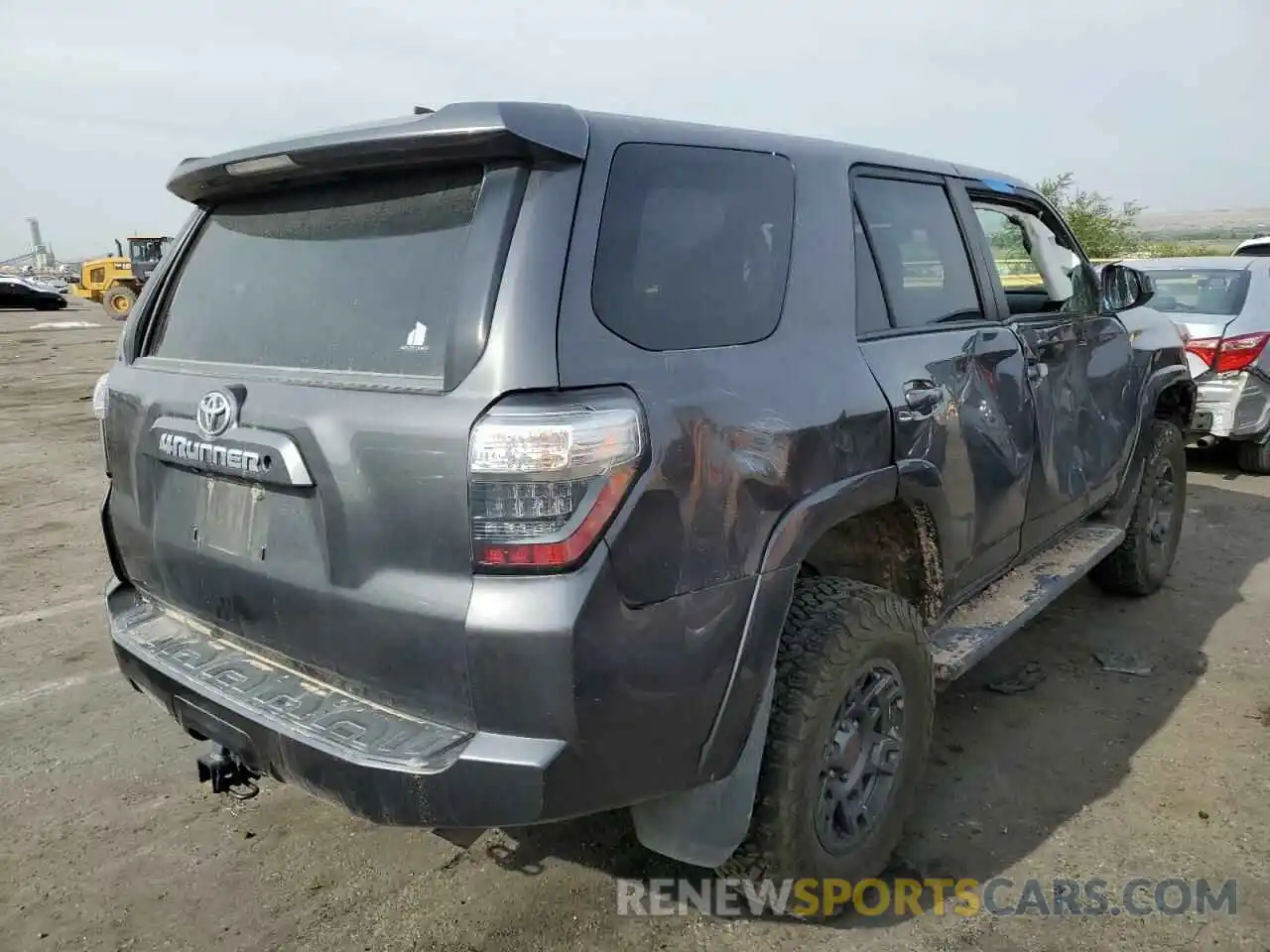 4 Photograph of a damaged car JTEBU5JR5K5626572 TOYOTA 4RUNNER 2019