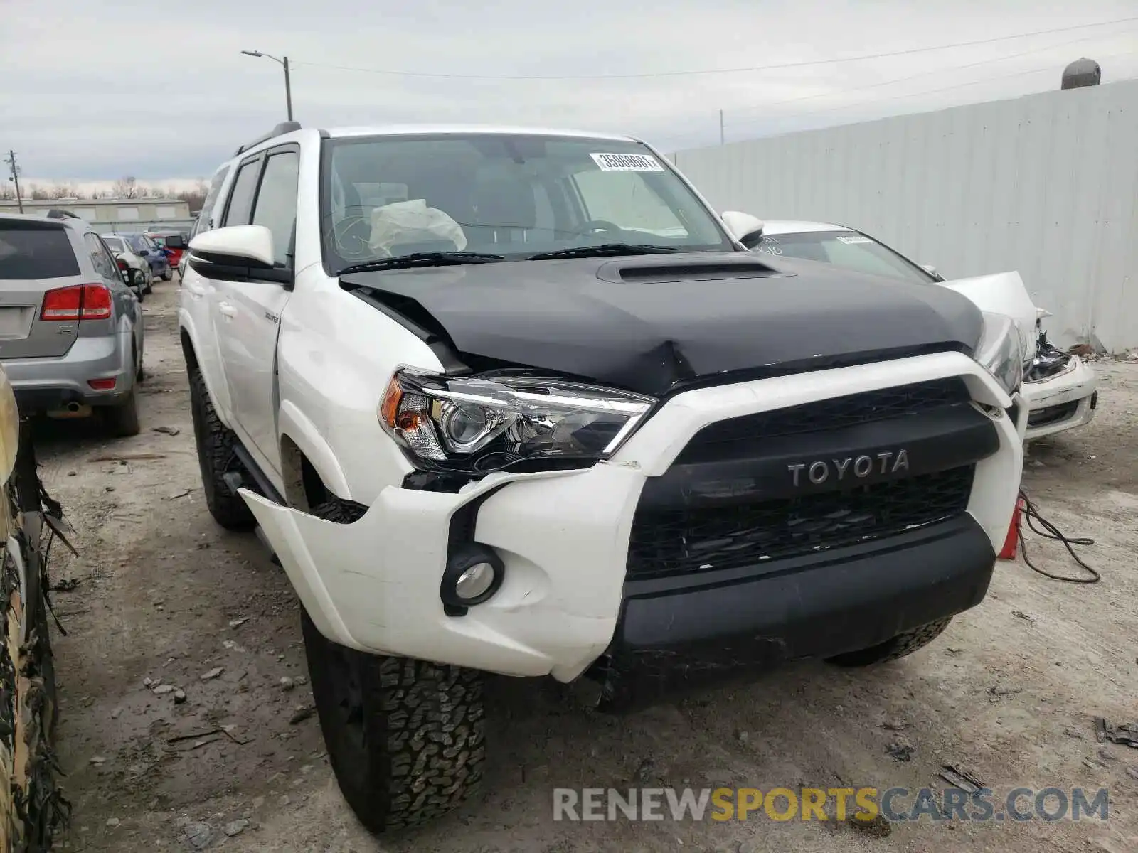 1 Photograph of a damaged car JTEBU5JR5K5630489 TOYOTA 4RUNNER 2019