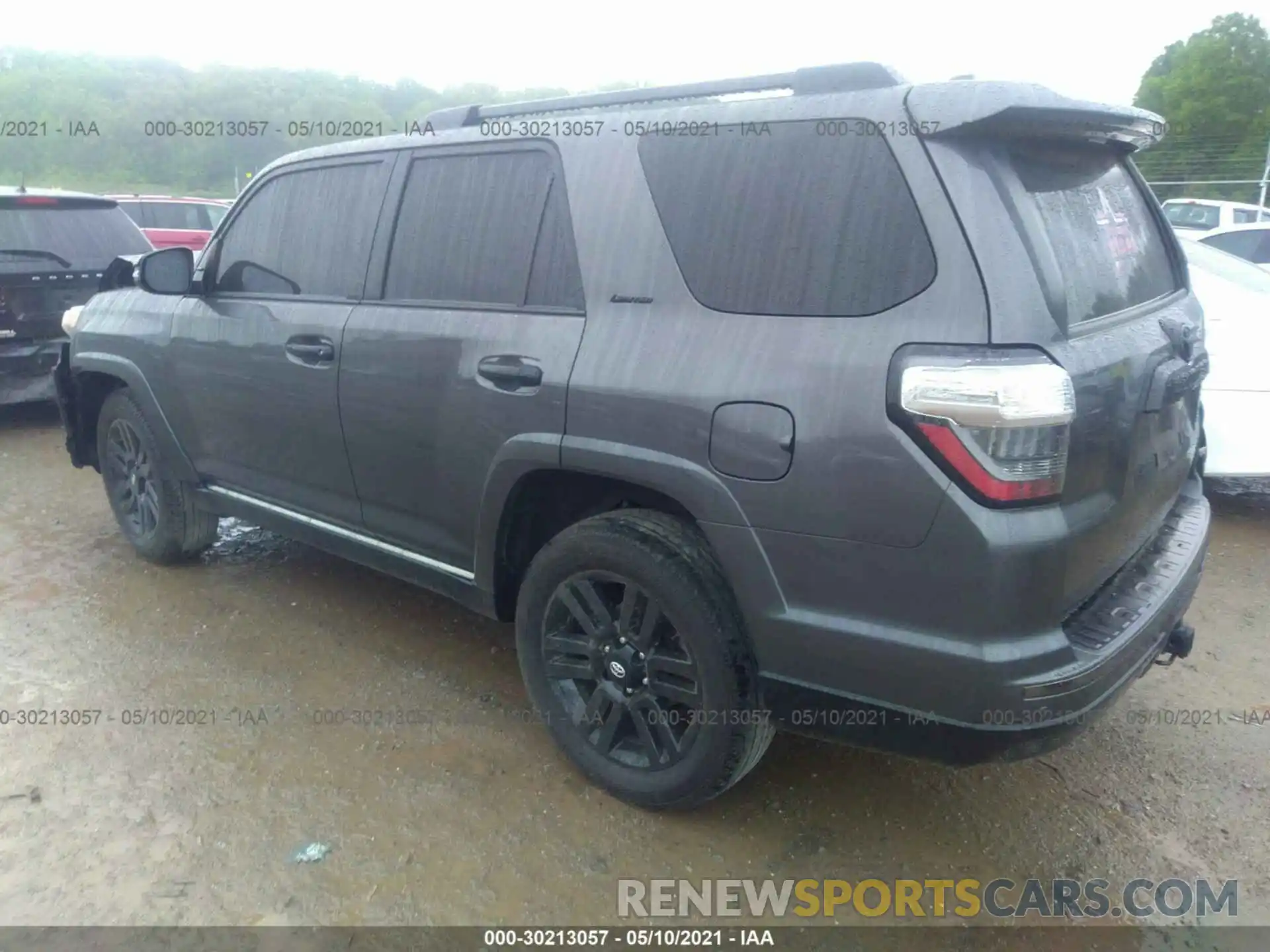 3 Фотография поврежденного автомобиля JTEBU5JR5K5633098 TOYOTA 4RUNNER 2019