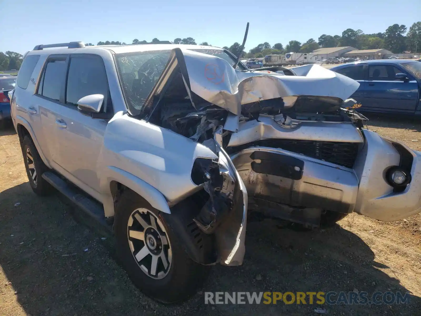 1 Photograph of a damaged car JTEBU5JR5K5633585 TOYOTA 4RUNNER 2019