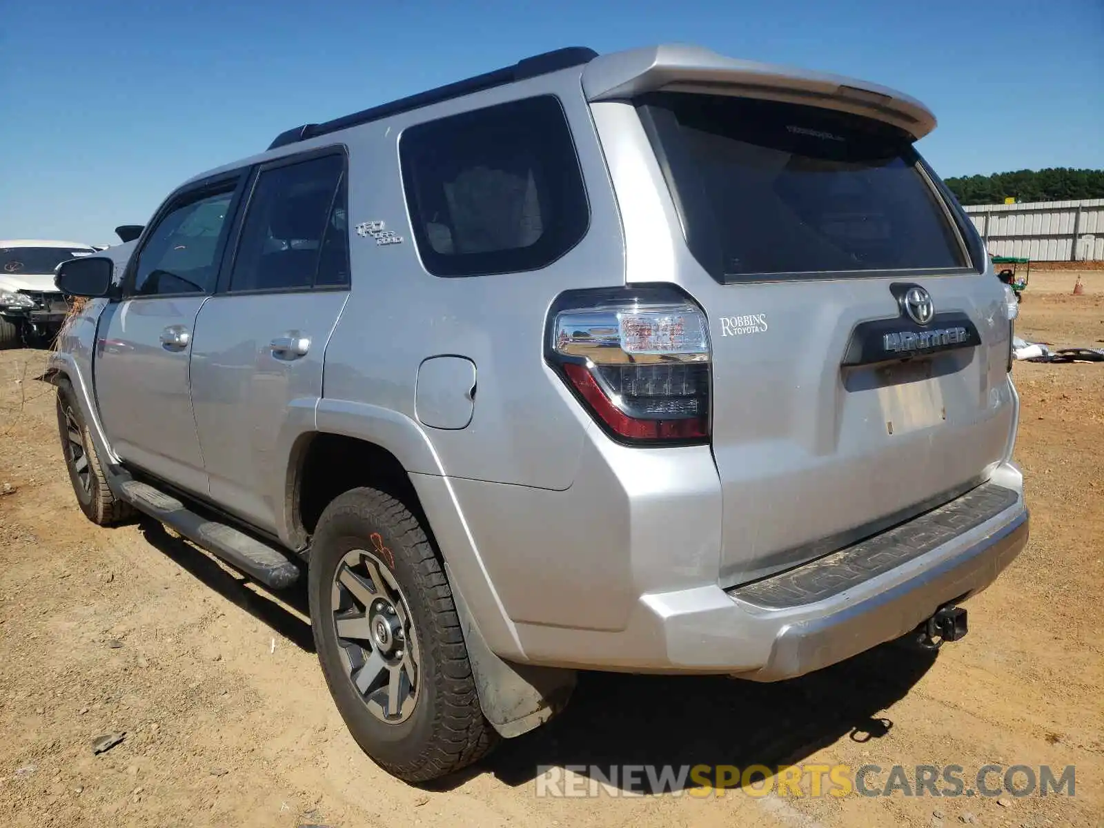 3 Photograph of a damaged car JTEBU5JR5K5633585 TOYOTA 4RUNNER 2019