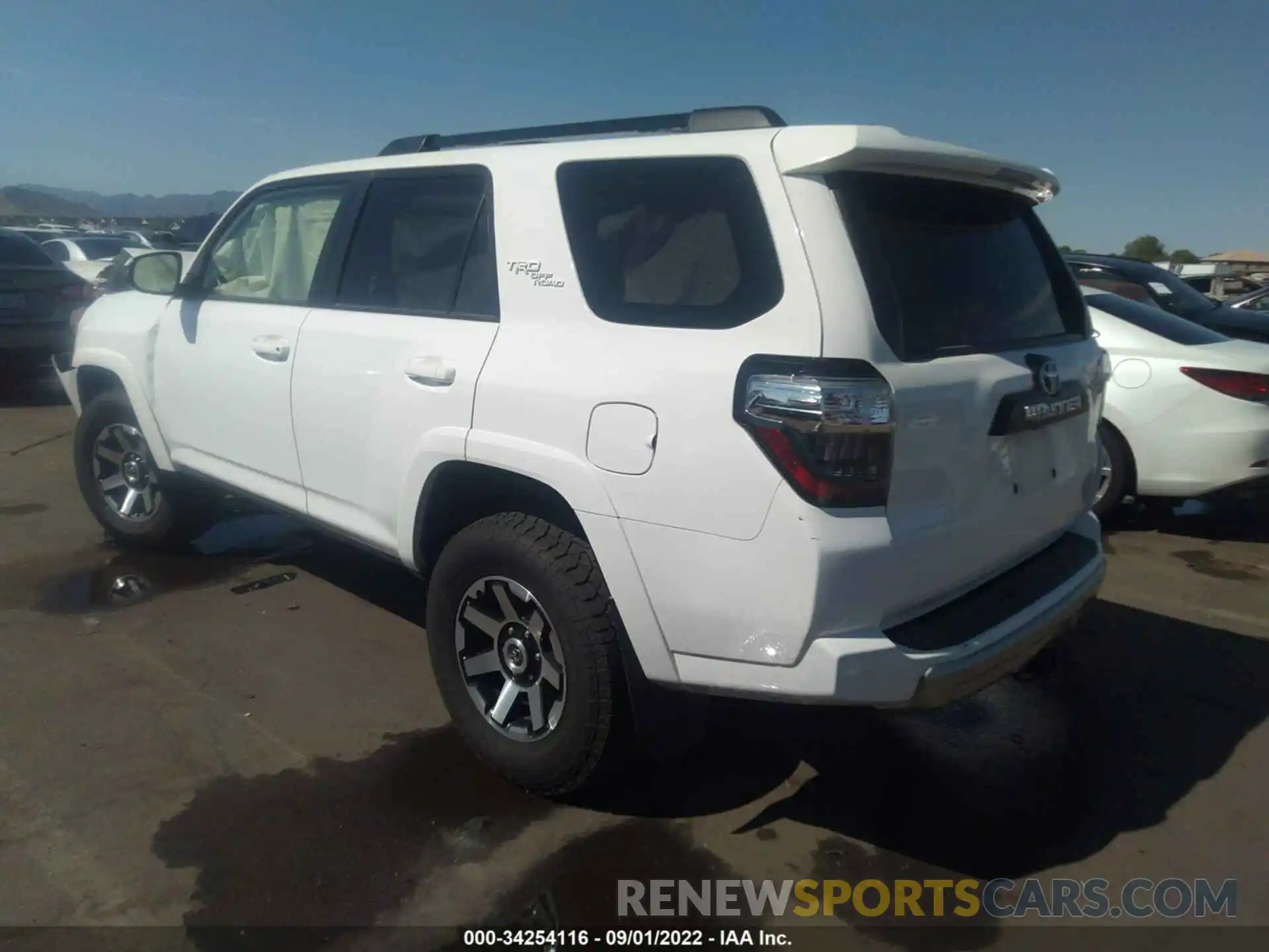 3 Photograph of a damaged car JTEBU5JR5K5636390 TOYOTA 4RUNNER 2019