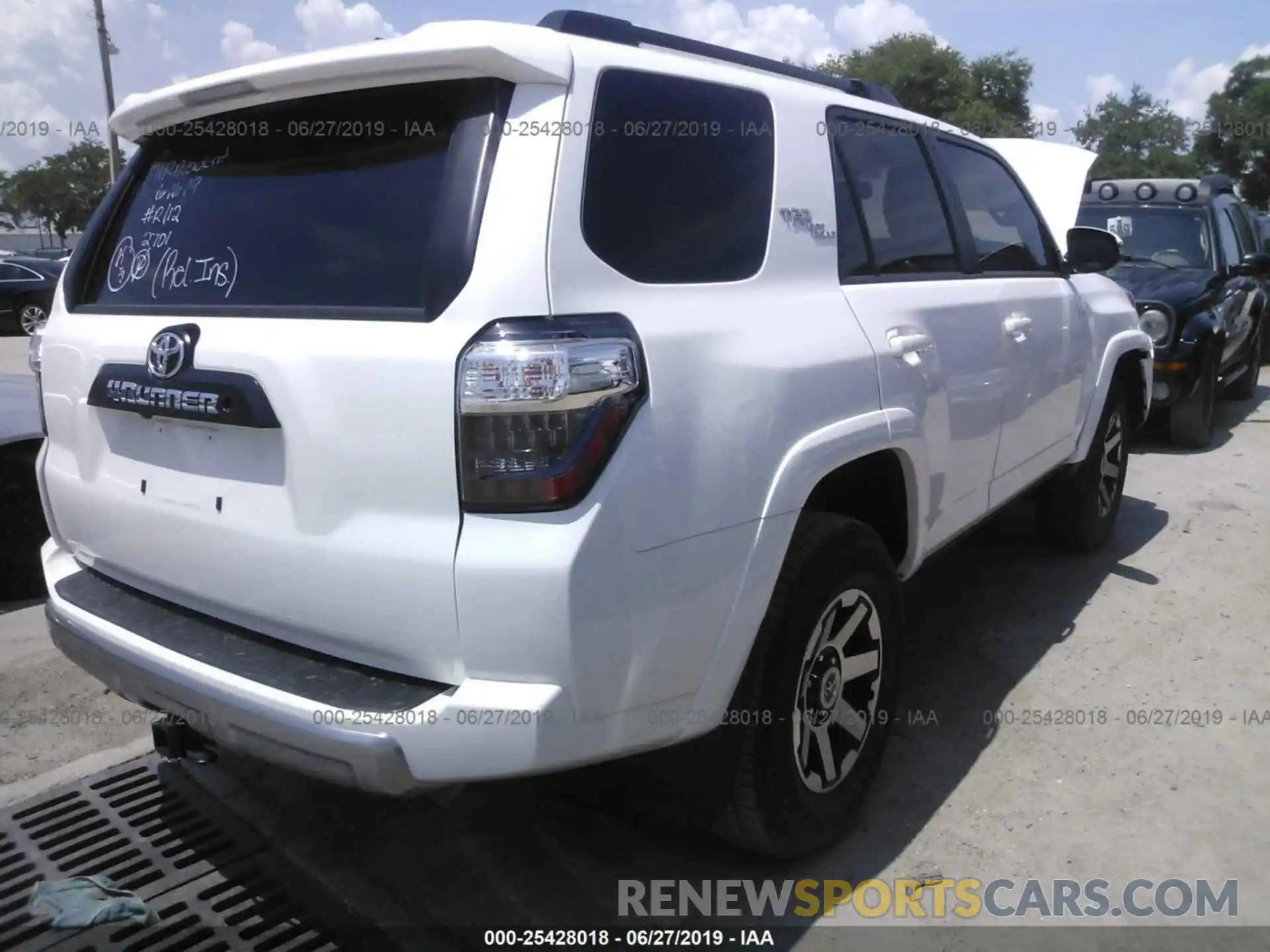 4 Photograph of a damaged car JTEBU5JR5K5637717 TOYOTA 4RUNNER 2019