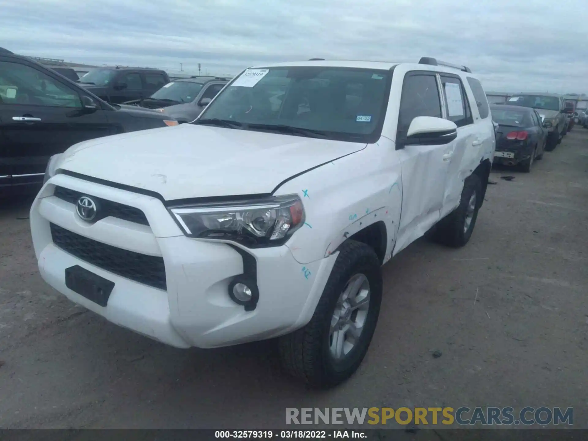 2 Photograph of a damaged car JTEBU5JR5K5643694 TOYOTA 4RUNNER 2019