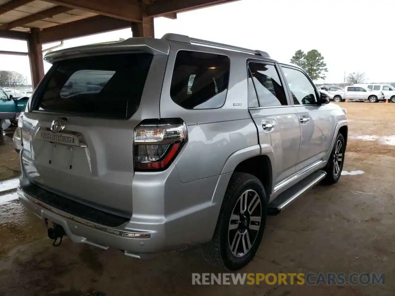 4 Photograph of a damaged car JTEBU5JR5K5643727 TOYOTA 4RUNNER 2019