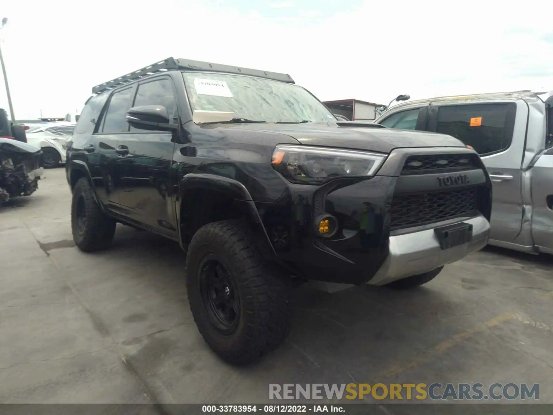 1 Photograph of a damaged car JTEBU5JR5K5644683 TOYOTA 4RUNNER 2019